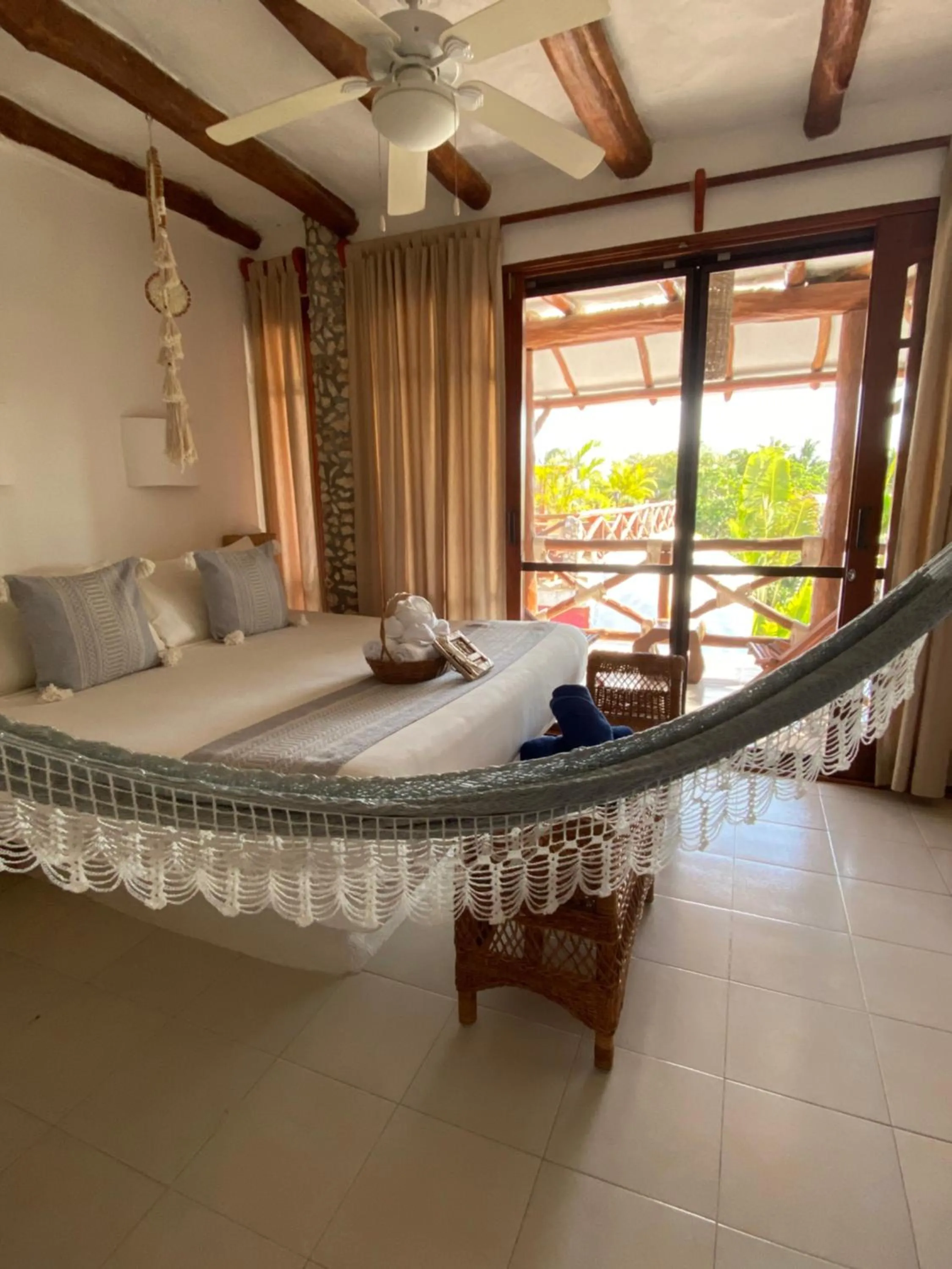 Bed in Hotel Para Ti - Adults Only