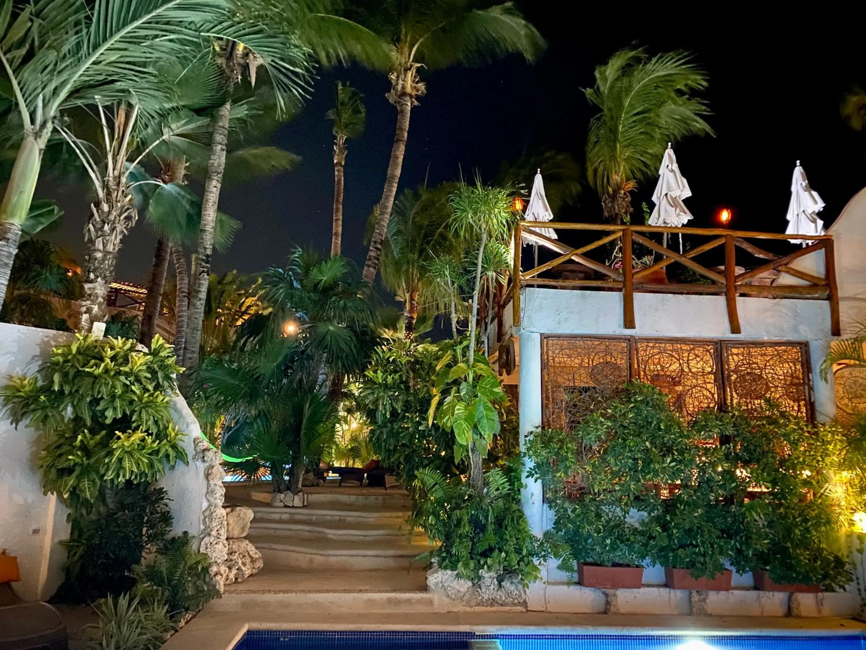 Night in Hotel Para Ti - Adults Only