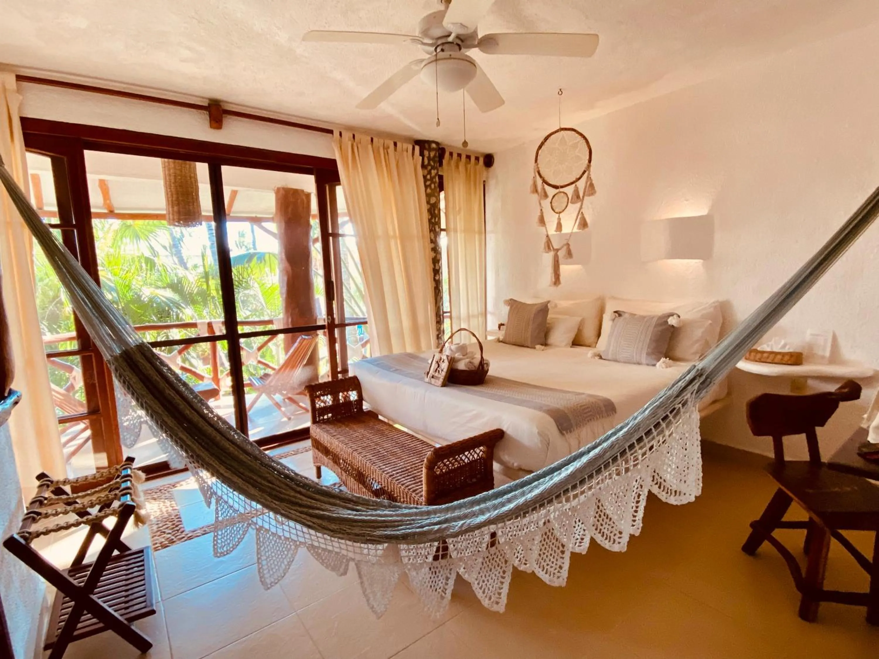 Standard King Room in Hotel Para Ti - Adults Only