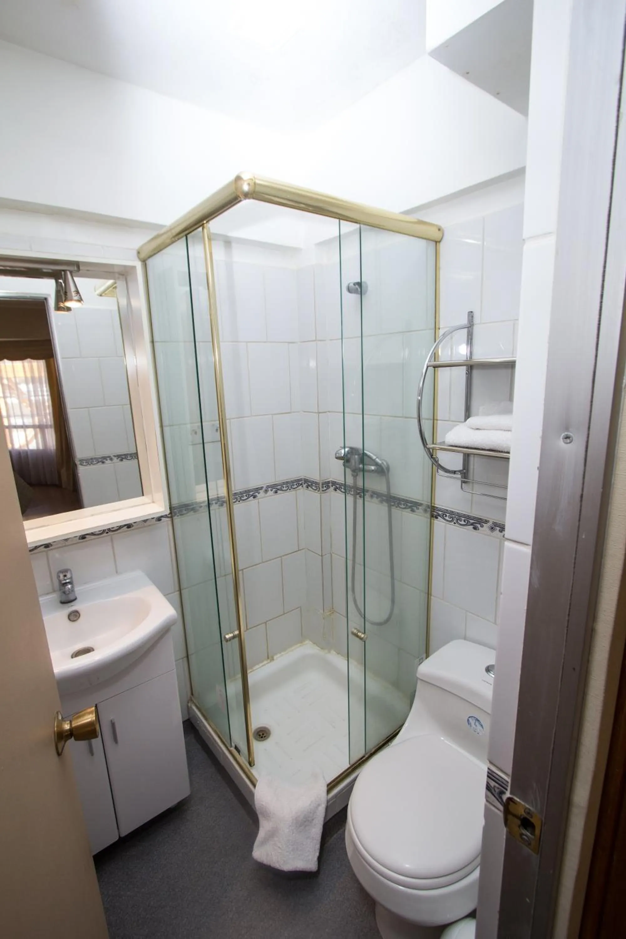 Bathroom in Hotel Quitor