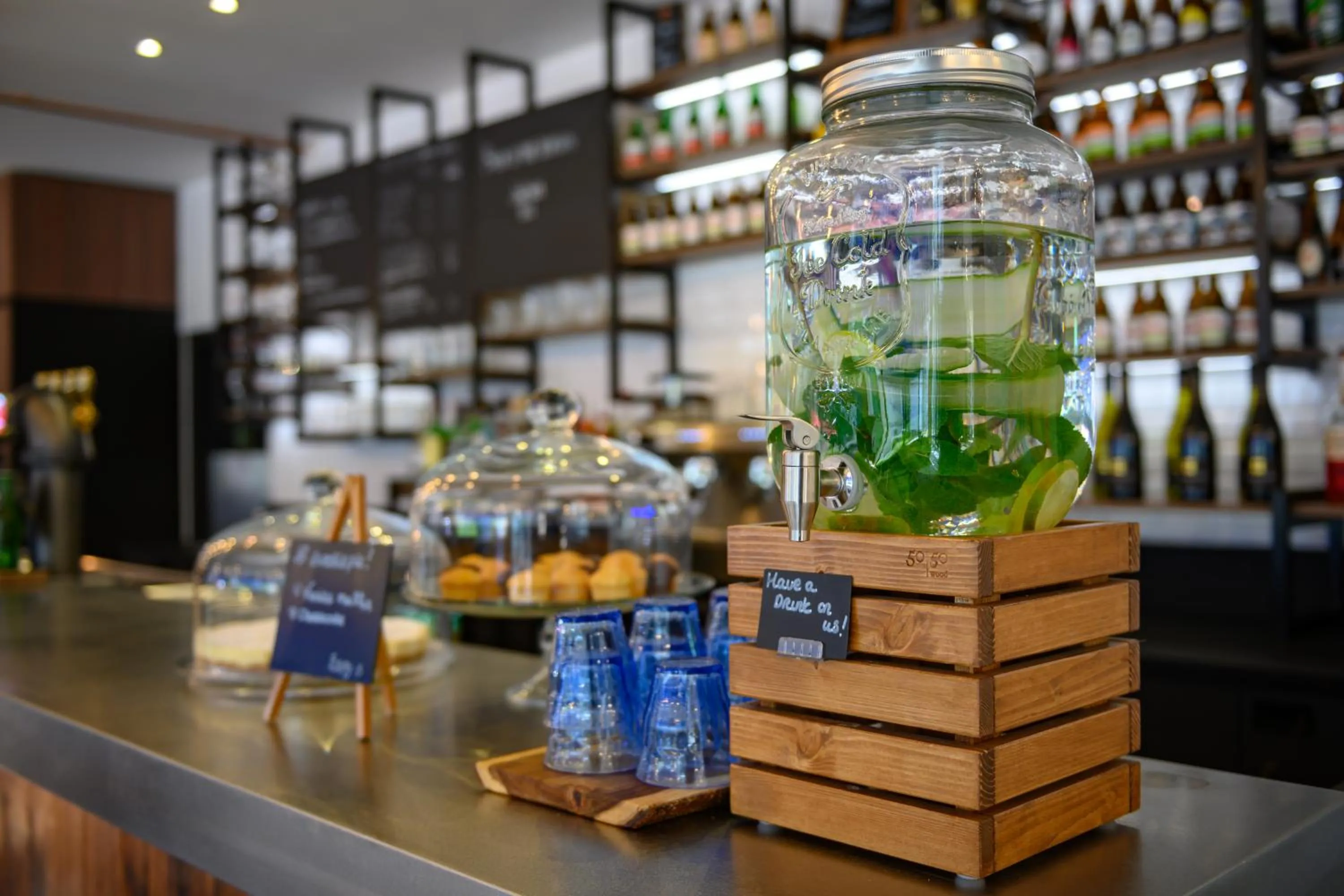 Lounge or bar in Tulip Inn Antwerpen