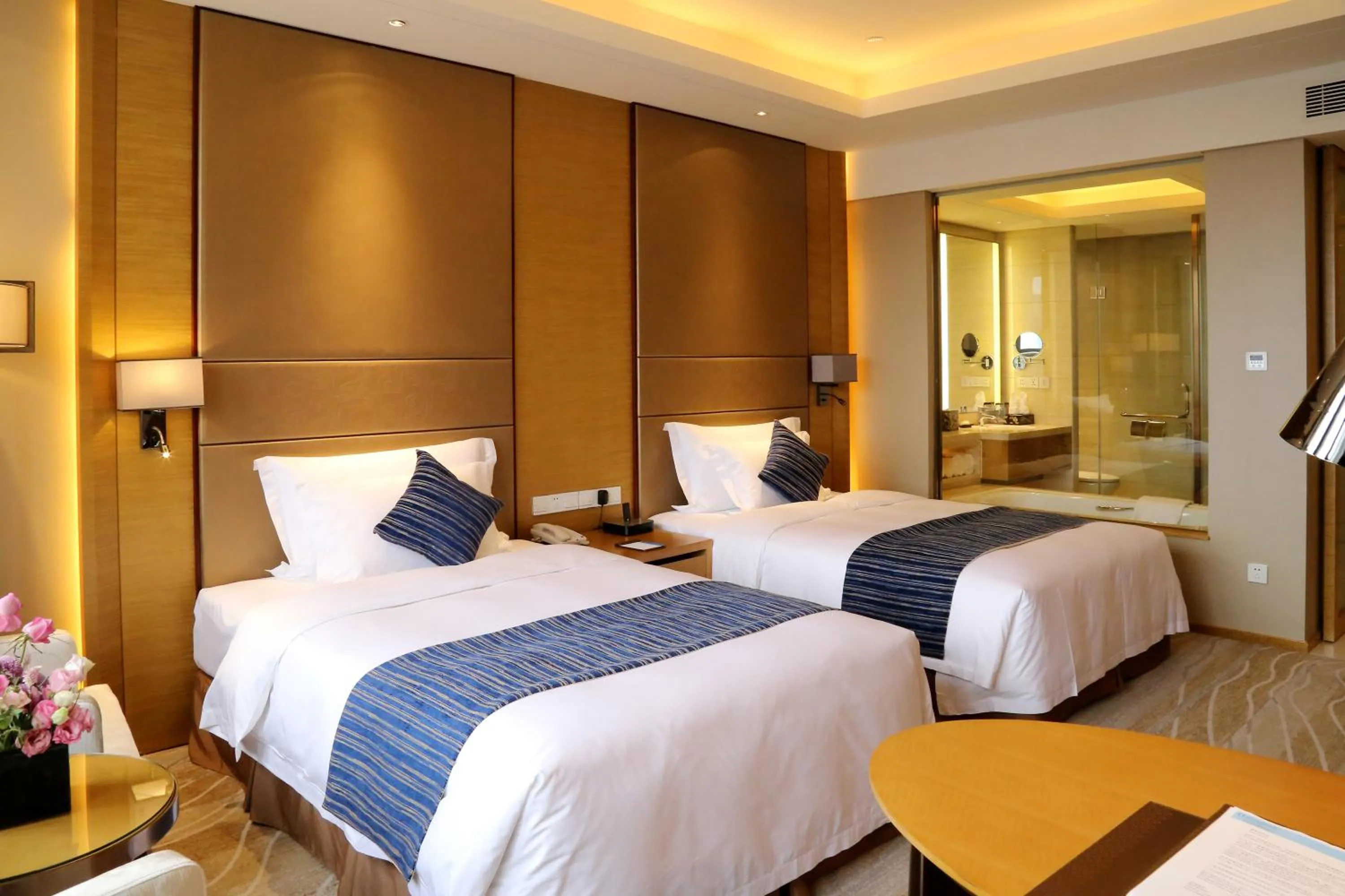 Bed in Wyndham Jingzhou