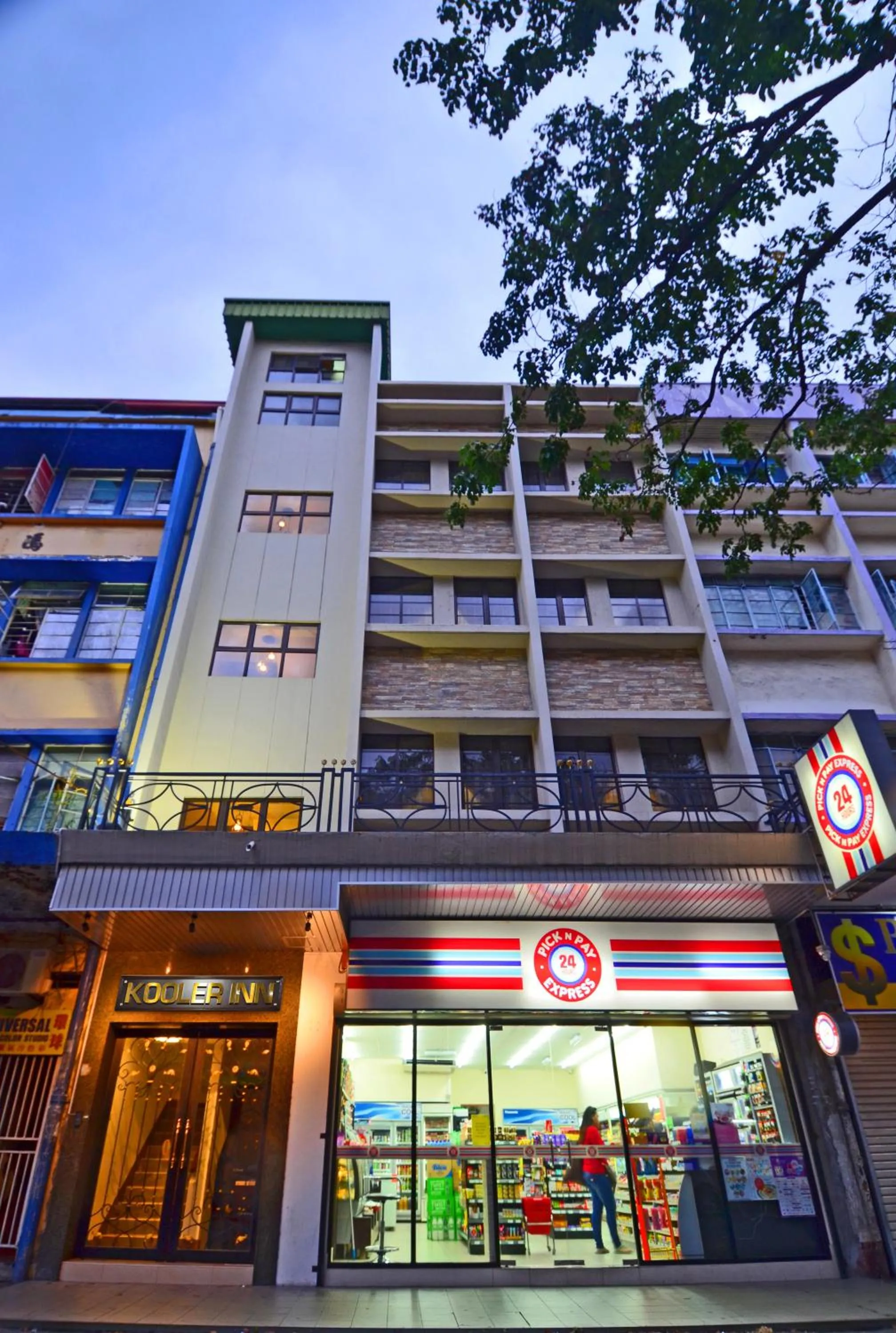 Property building in Hotel Kooler Inn