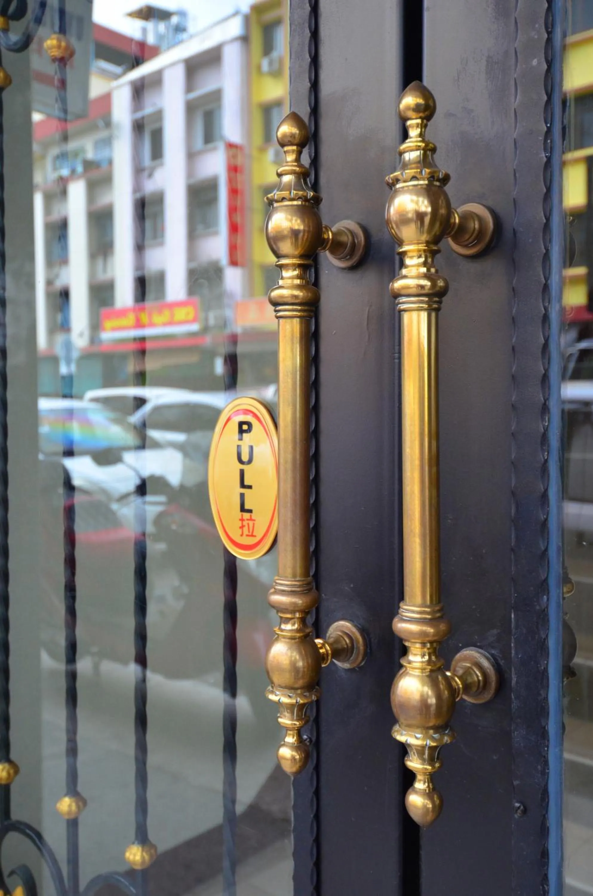 Decorative detail in Hotel Kooler Inn