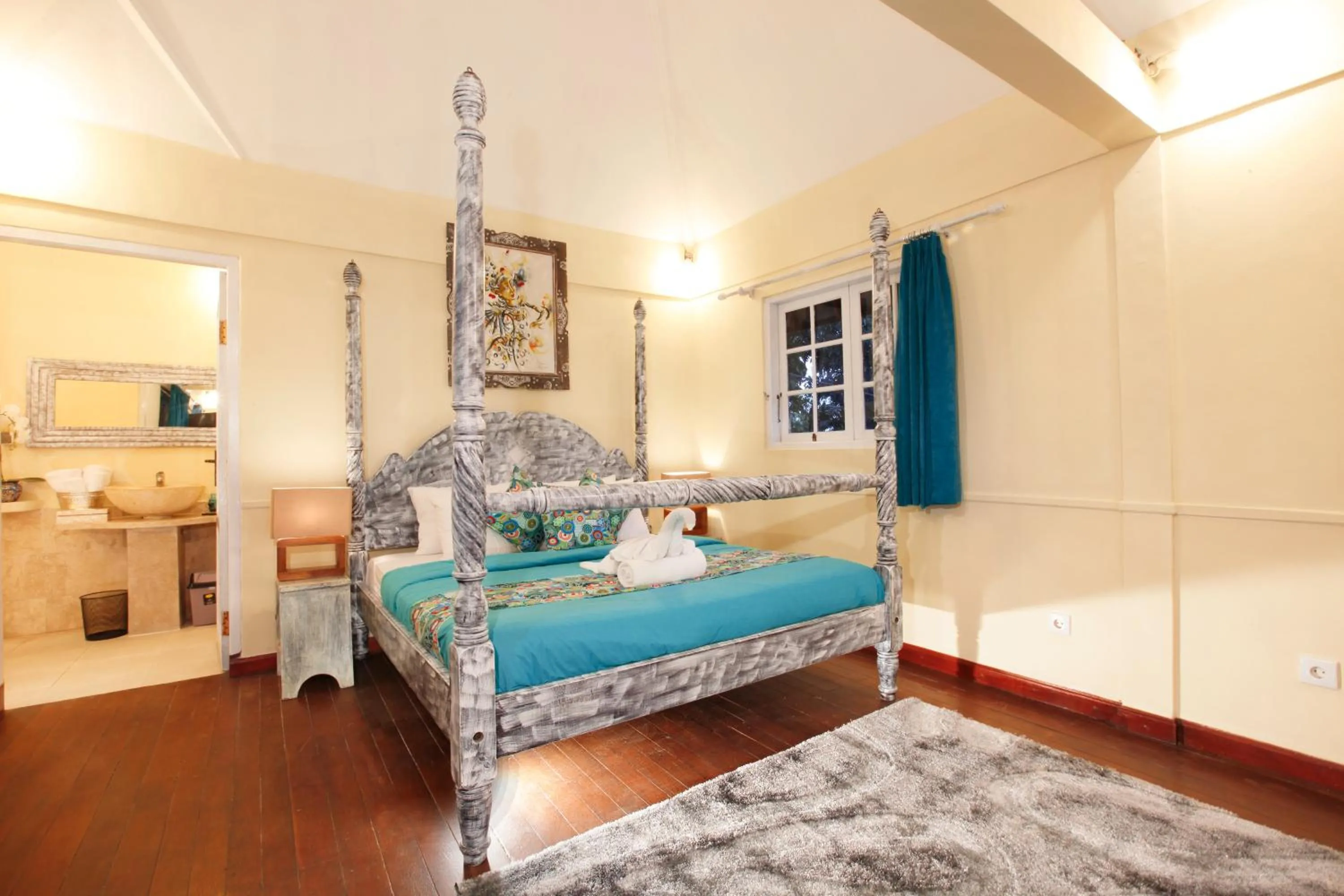 Bedroom, Bed in Villa Alam Biru Gardenia