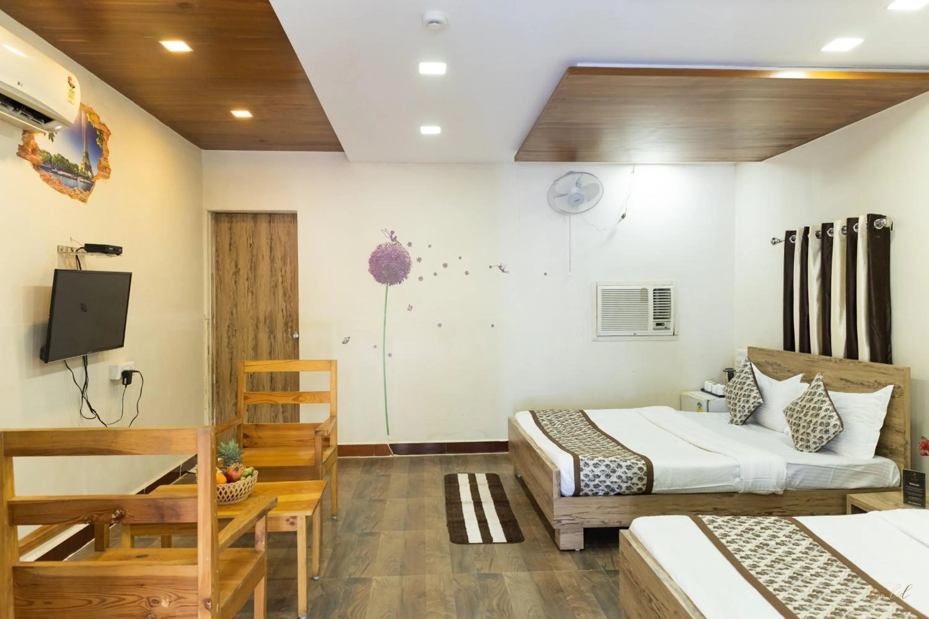 Seating area, Bed in Daksh Resort And Amusement Park