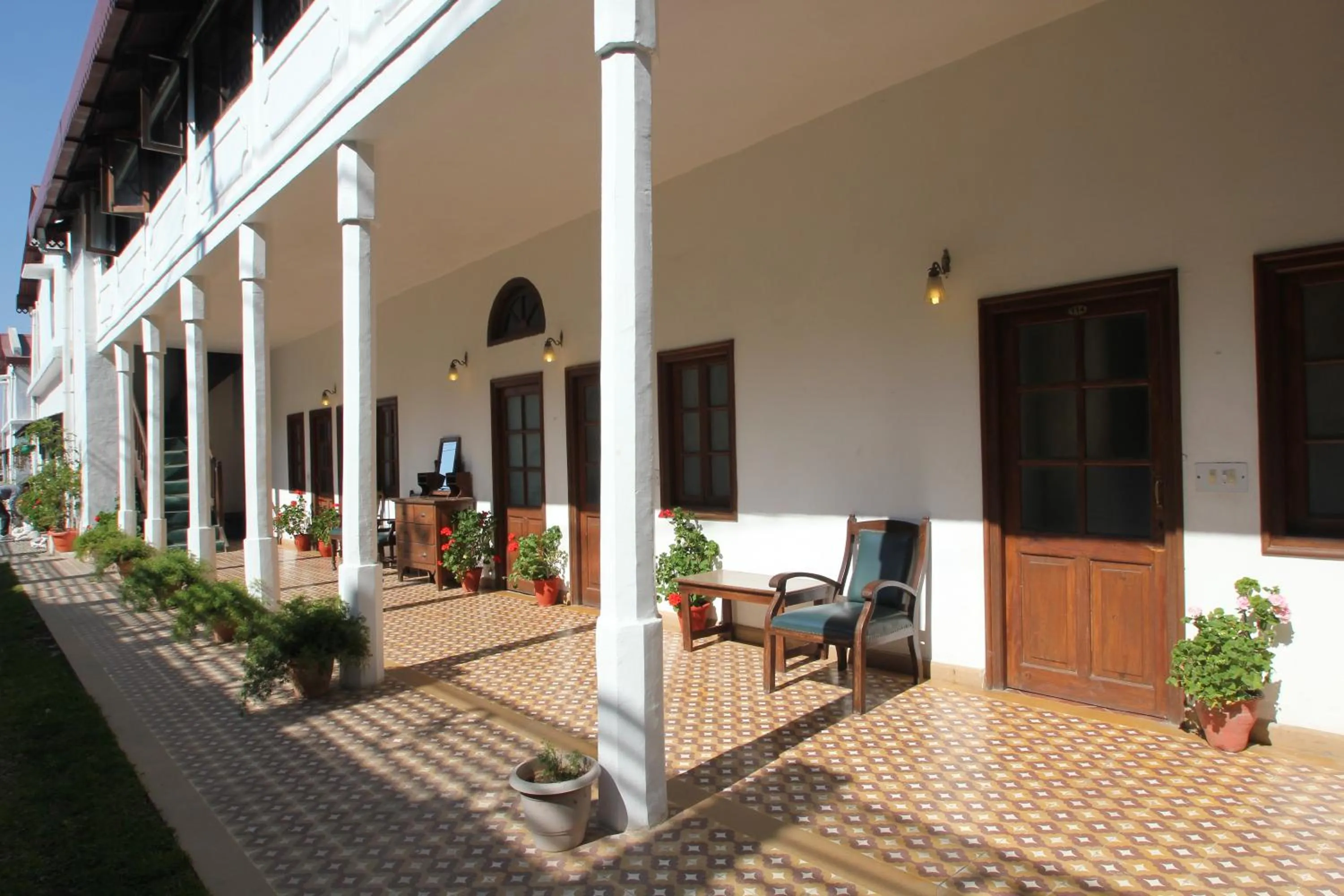 Hotel Himalayan Club