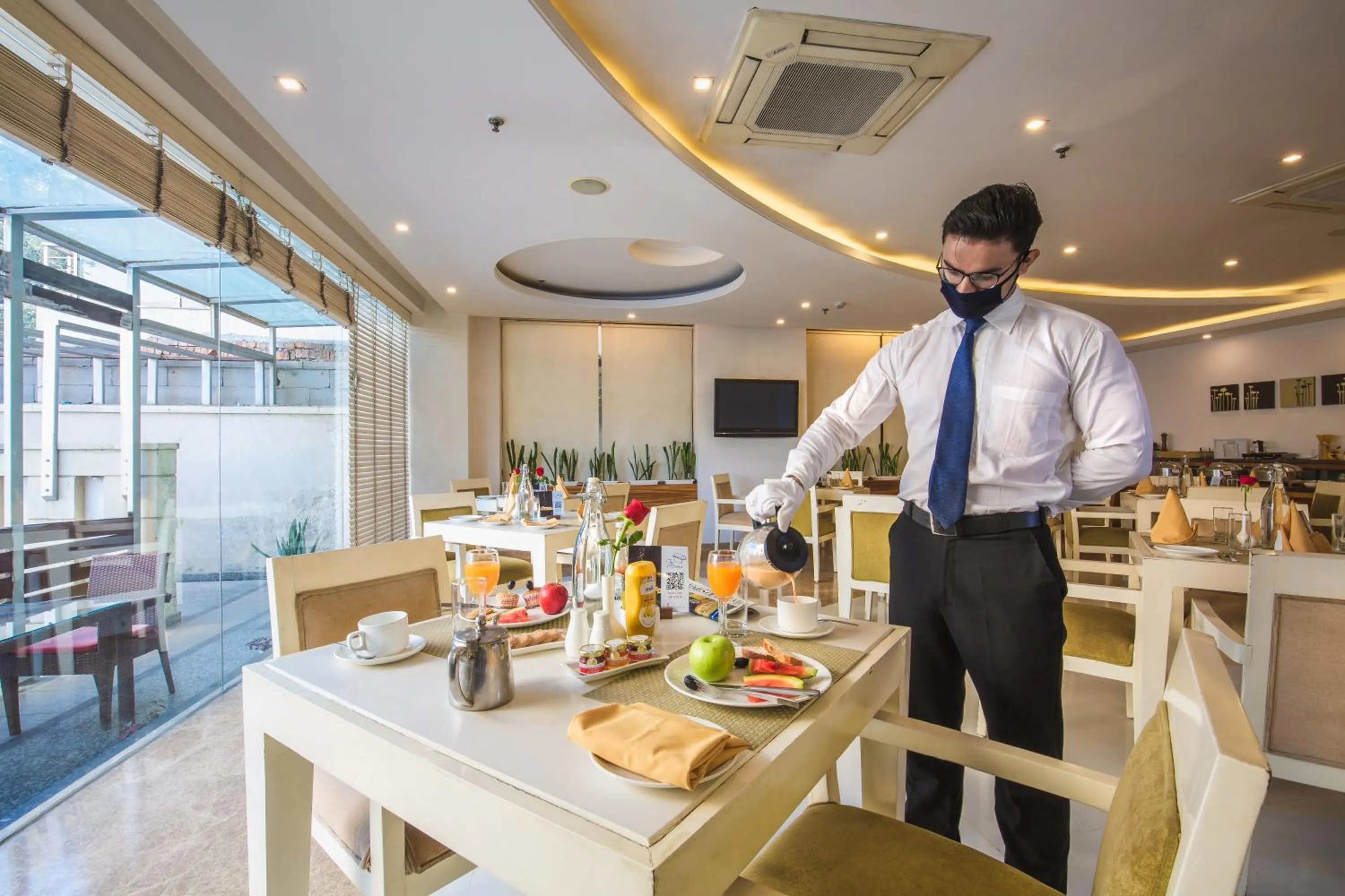 Staff in Rosewood Apartment Hotel, Gurgaon