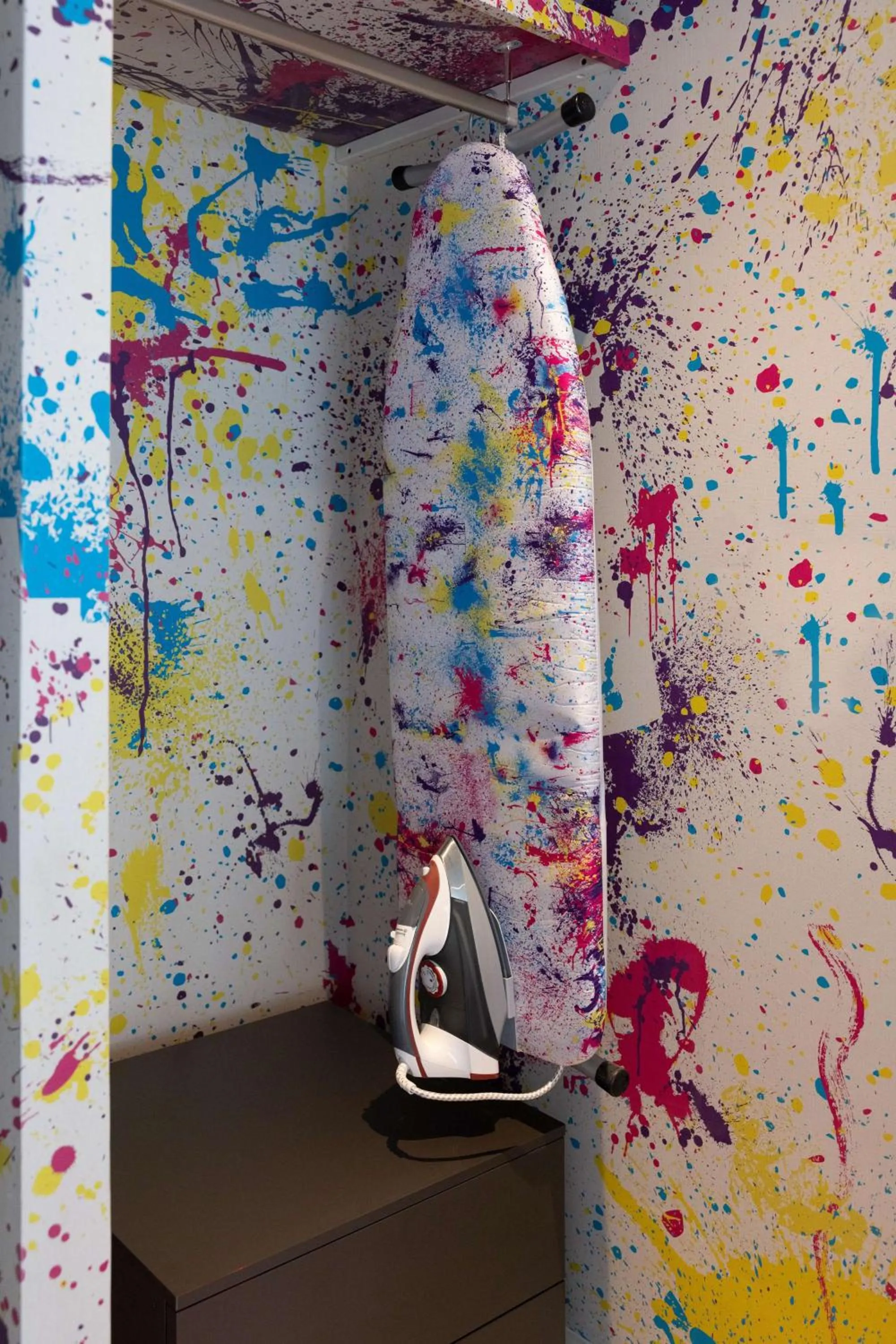 Bedroom in nhow Brussels Bloom