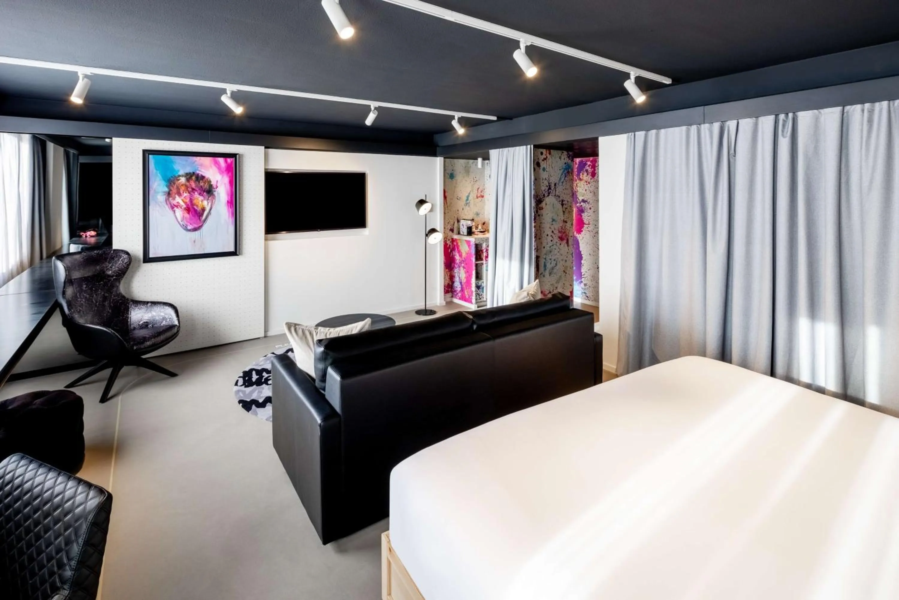 Bedroom, Bed in nhow Brussels Bloom