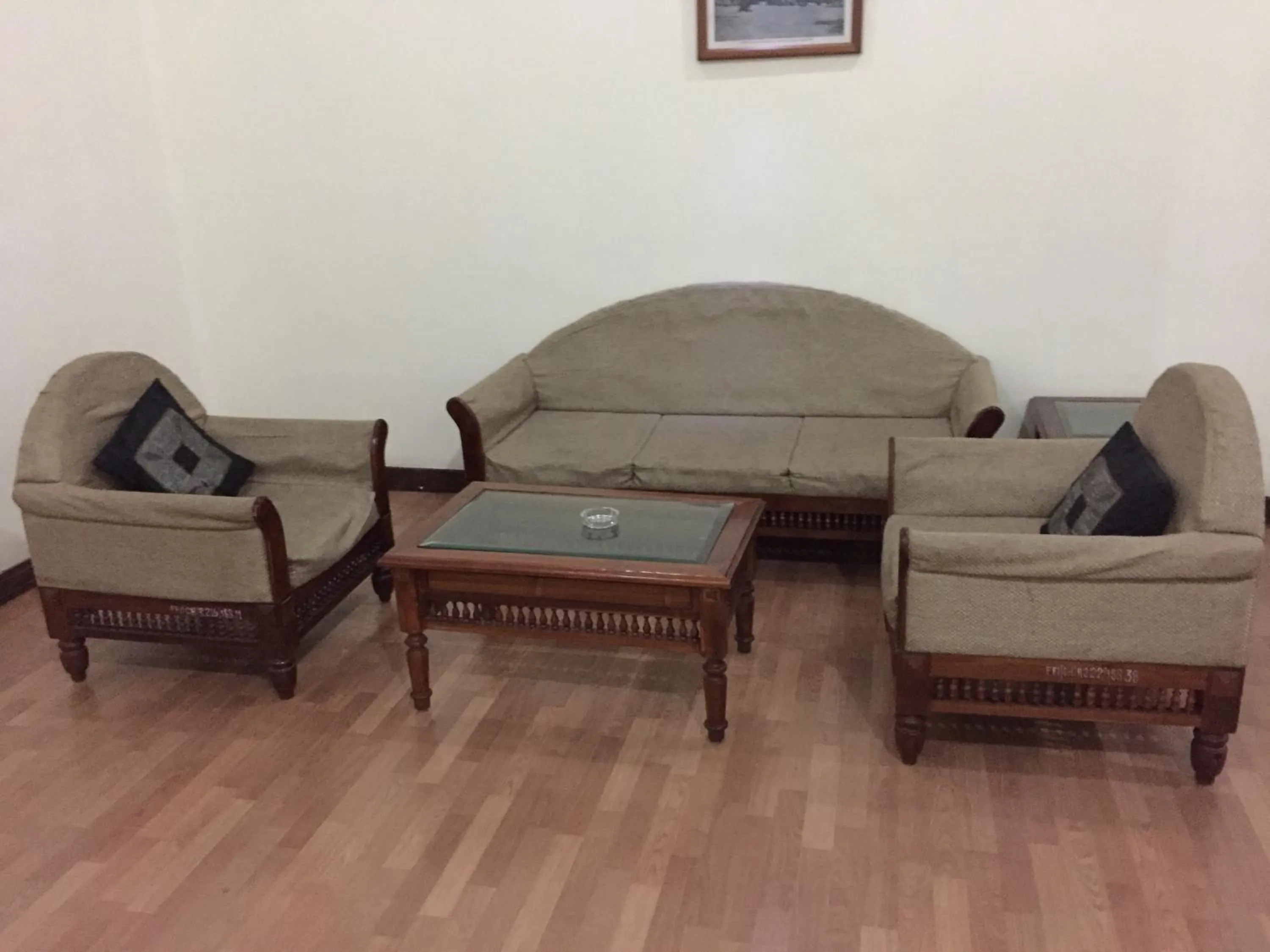 Living room in KTDC Mascot Hotel - A Heritage Living Experience