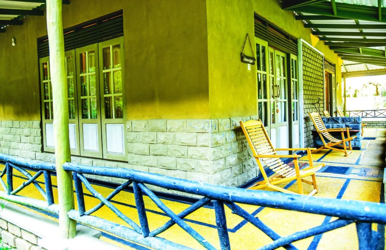 Train View Chalet