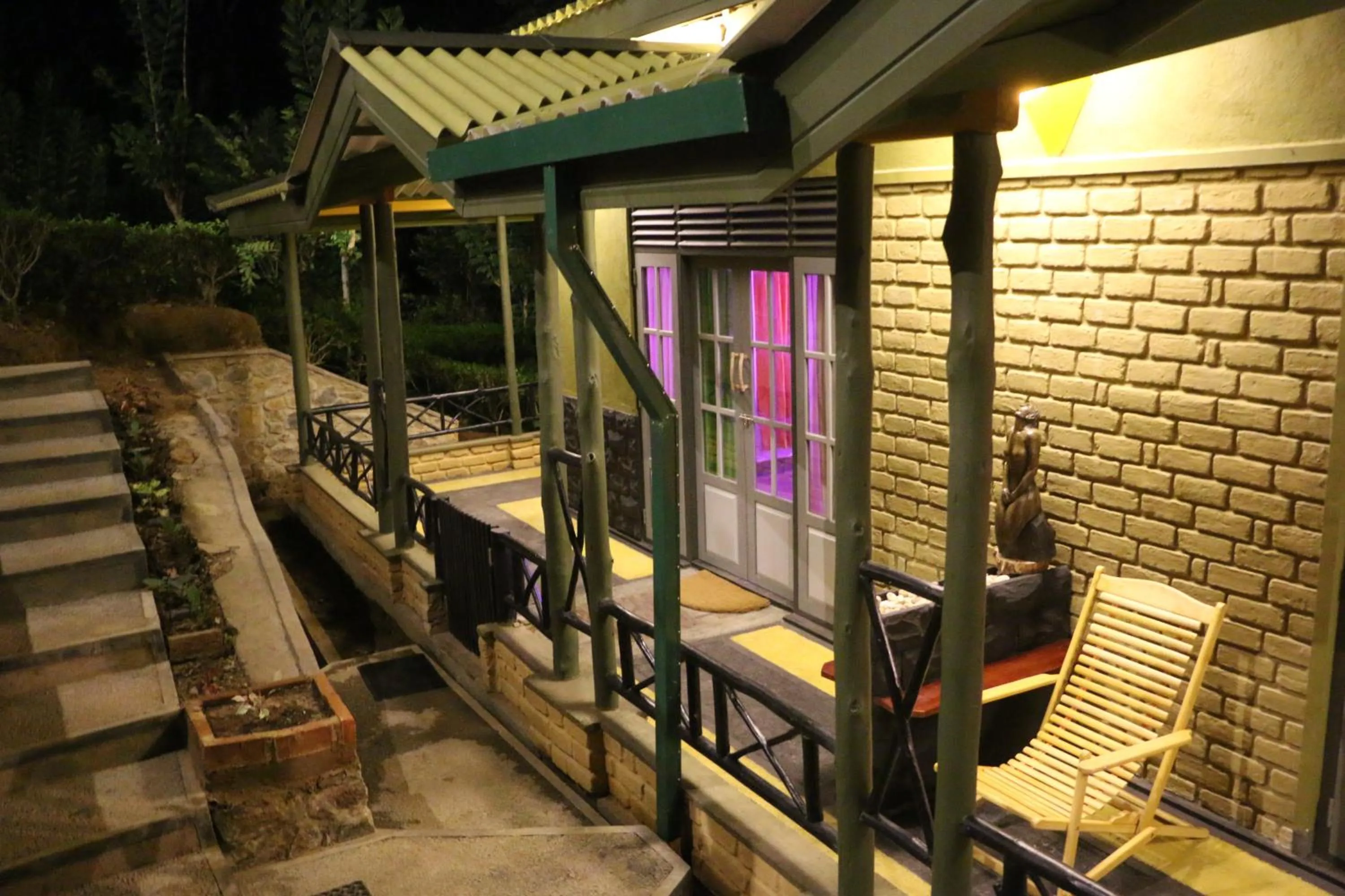 Property building in Train View Chalet