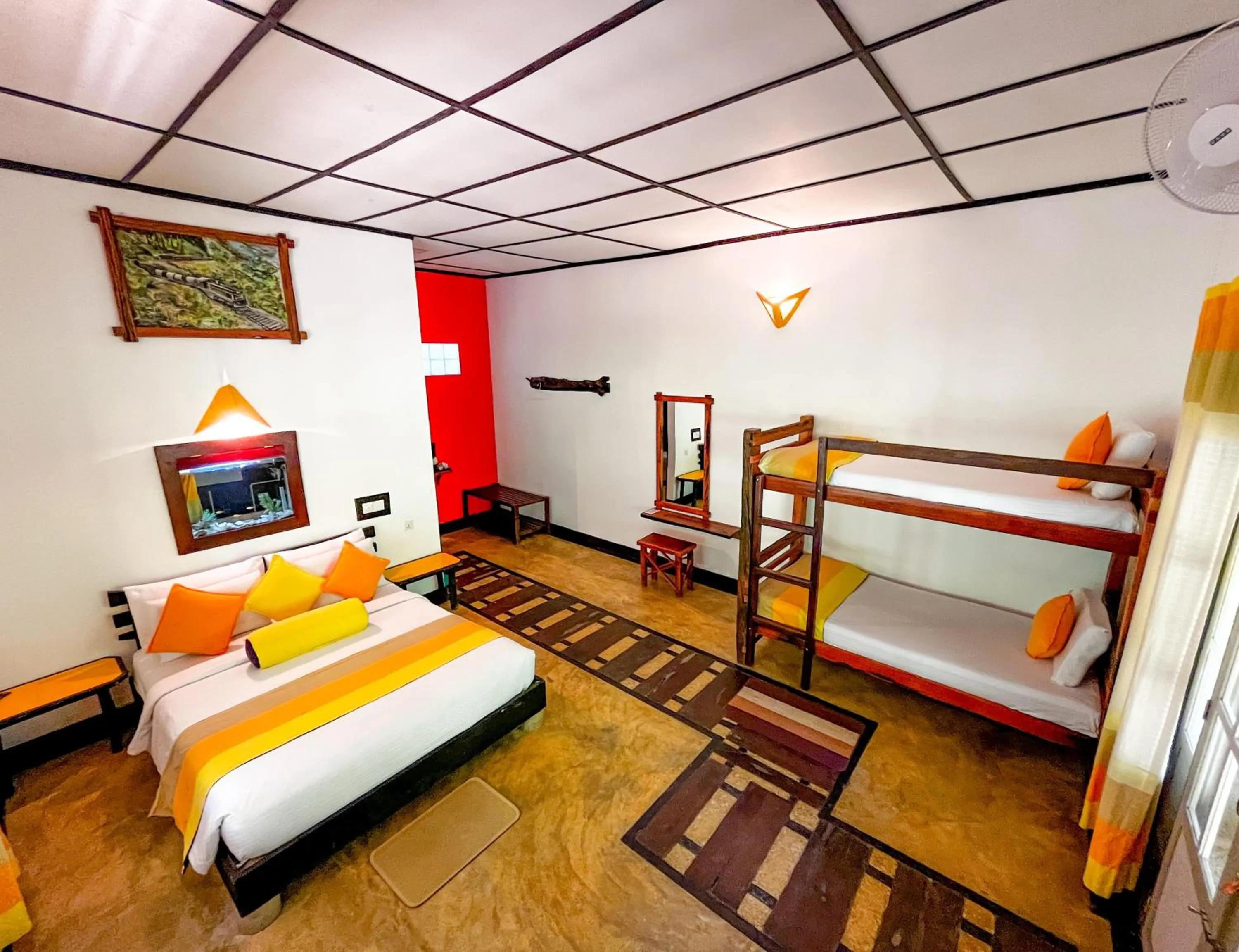 Bed in Train View Chalet