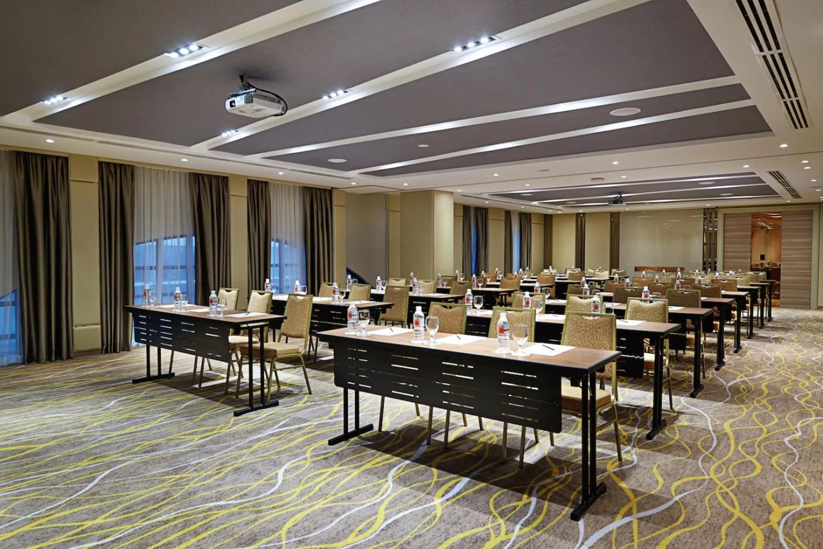 Business facilities in Cosmo Hotel Kuala Lumpur