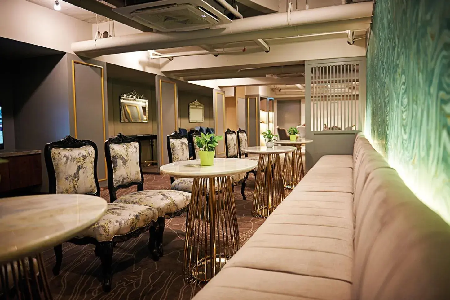 Lounge or bar in Cosmo Hotel Kuala Lumpur Lounge or bar in Cosmo Hotel Kuala Lumpur