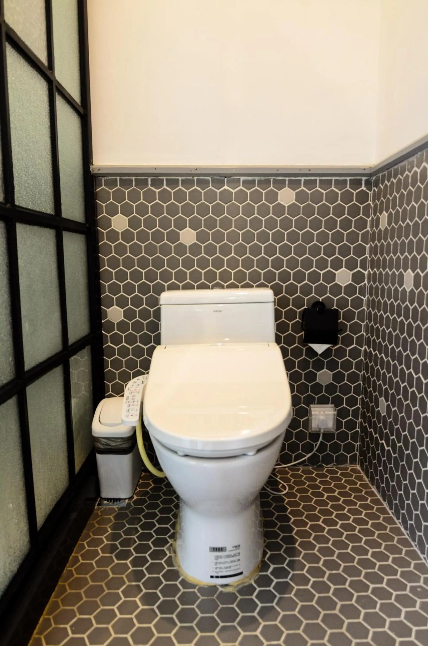 Toilet in Youxiake Canal Hotel Hangzhou