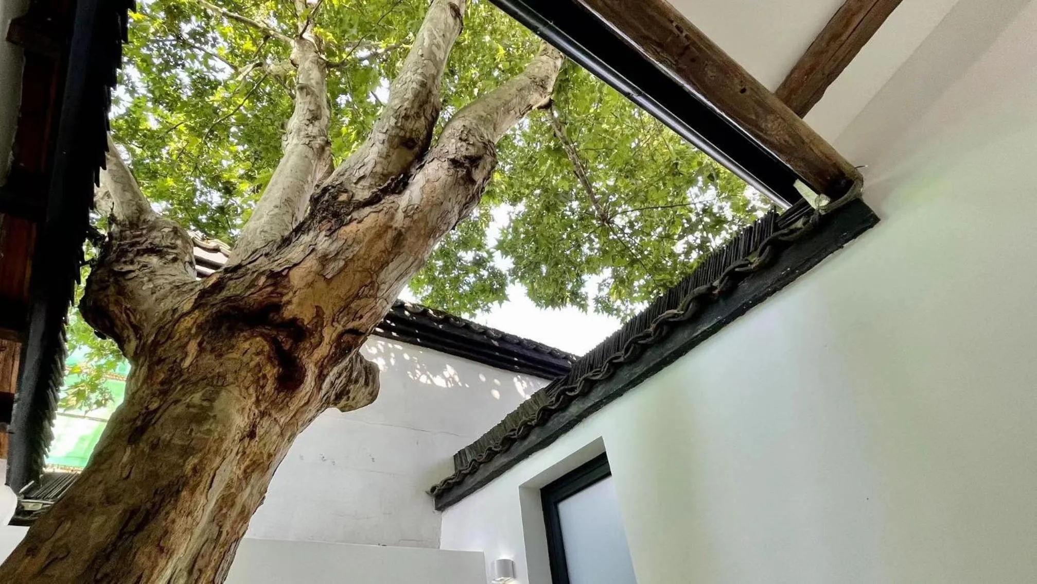 Property building in Youxiake Canal Hotel Hangzhou