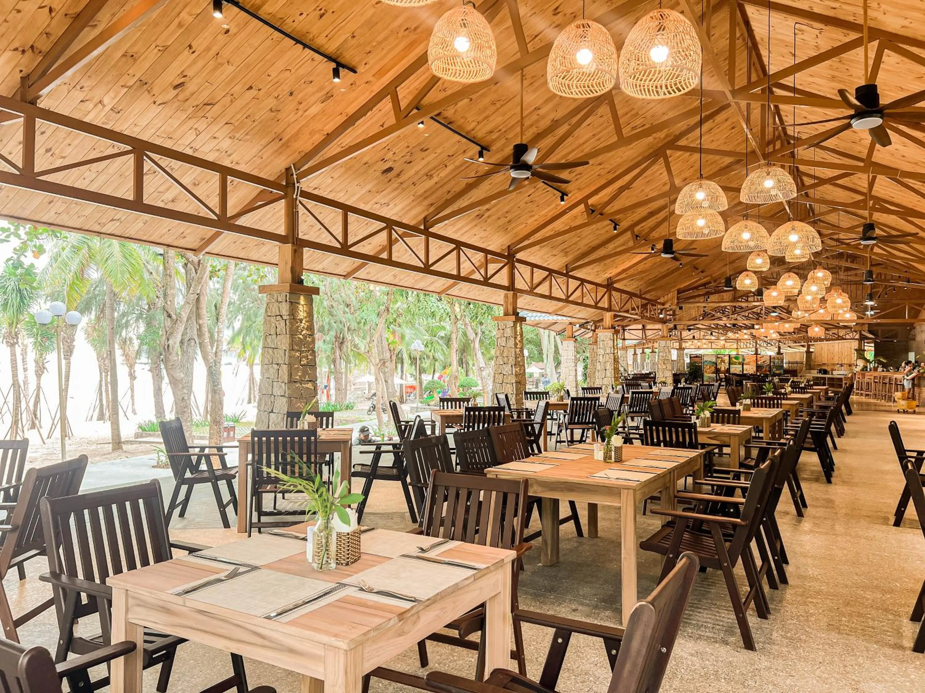 Restaurant/places to eat in CostaBella Resort Nha Trang