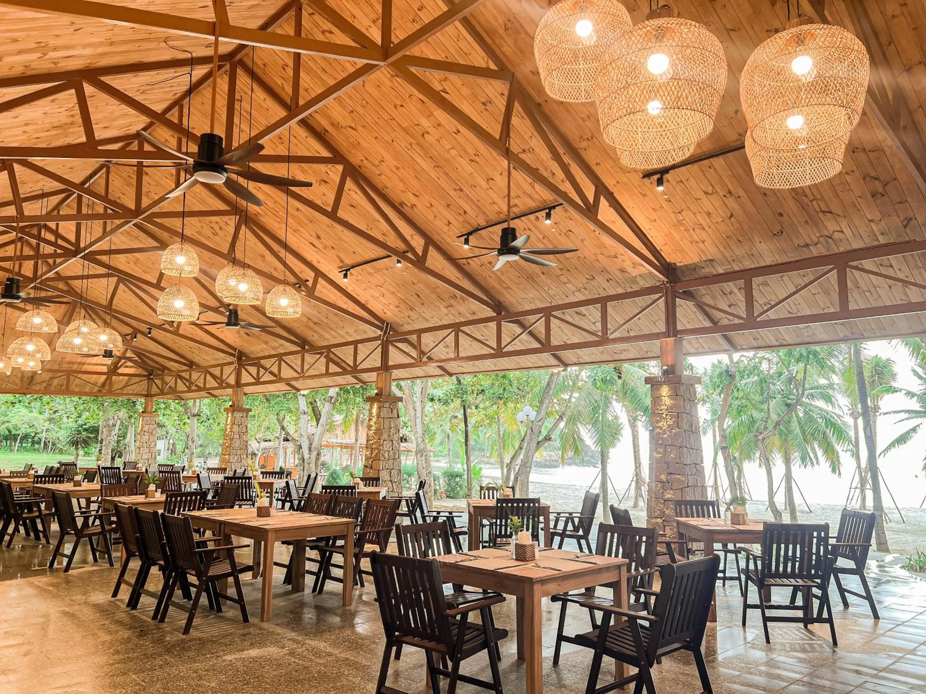 Restaurant/places to eat in CostaBella Resort Nha Trang