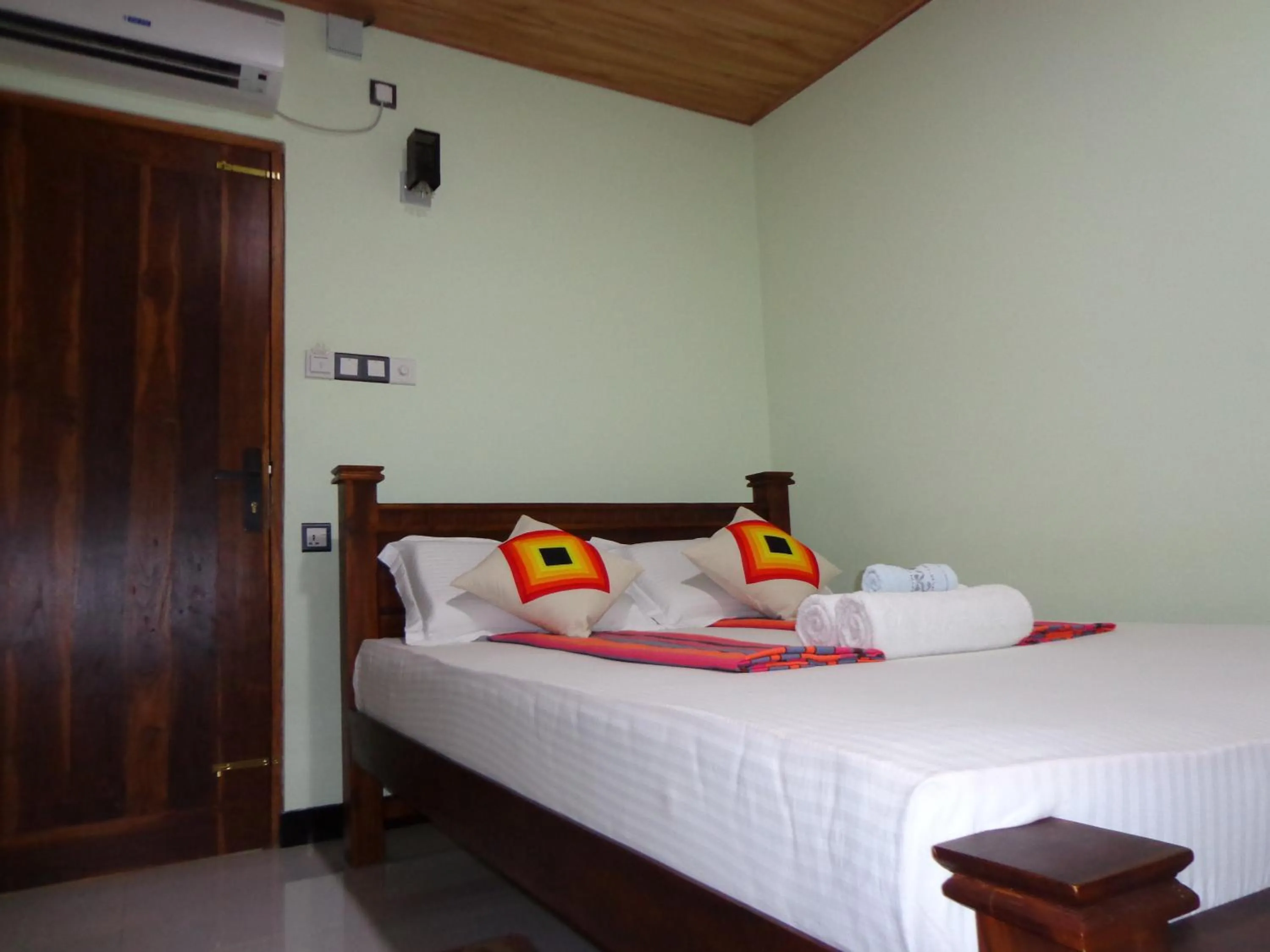 Bedroom, Bed in Rajarata Reach Resort