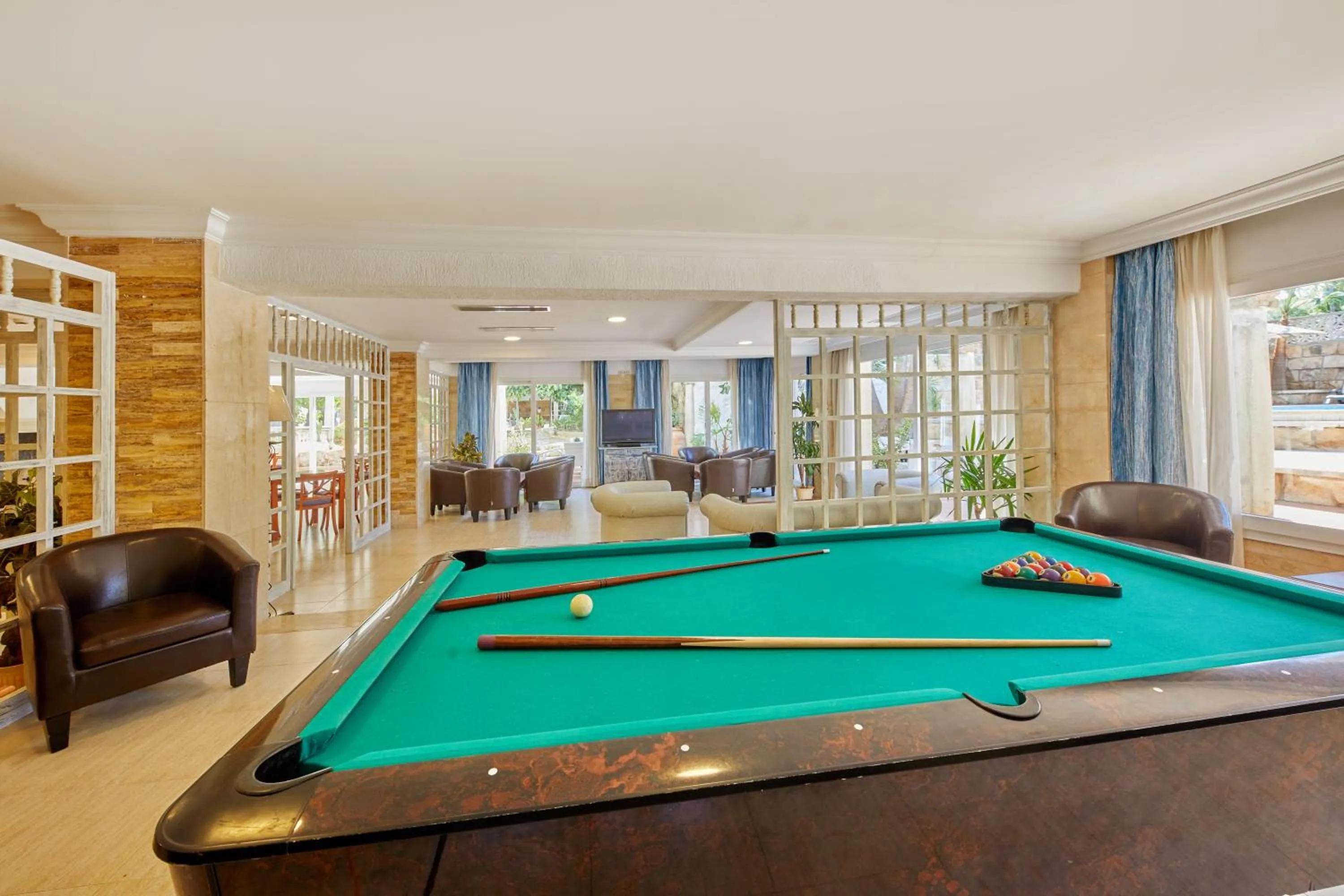 Billiard in Apartamentos Ben-Hur