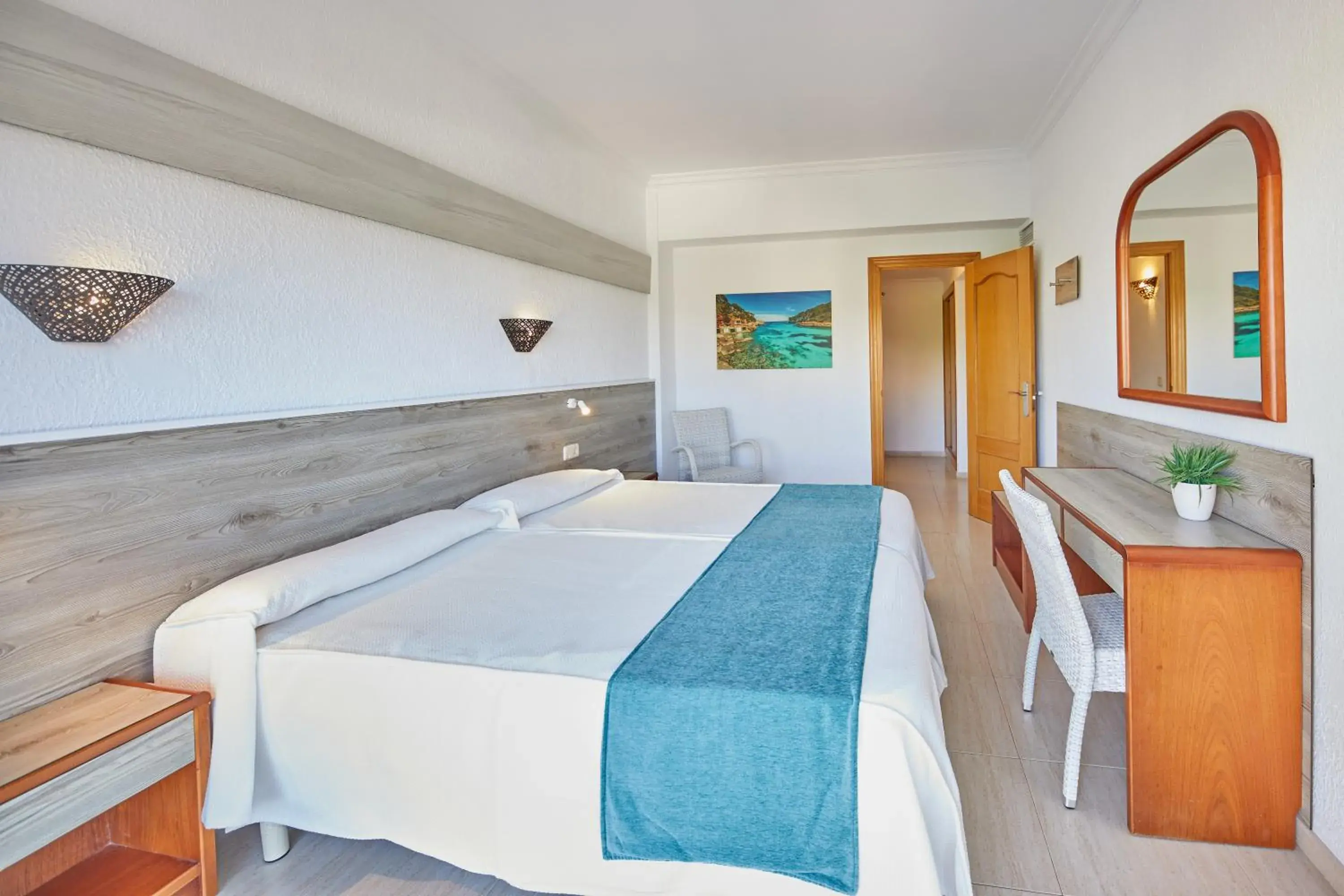 Bedroom, Bed in Apartamentos Ben-Hur Bedroom, Bed in Apartamentos Ben-Hur