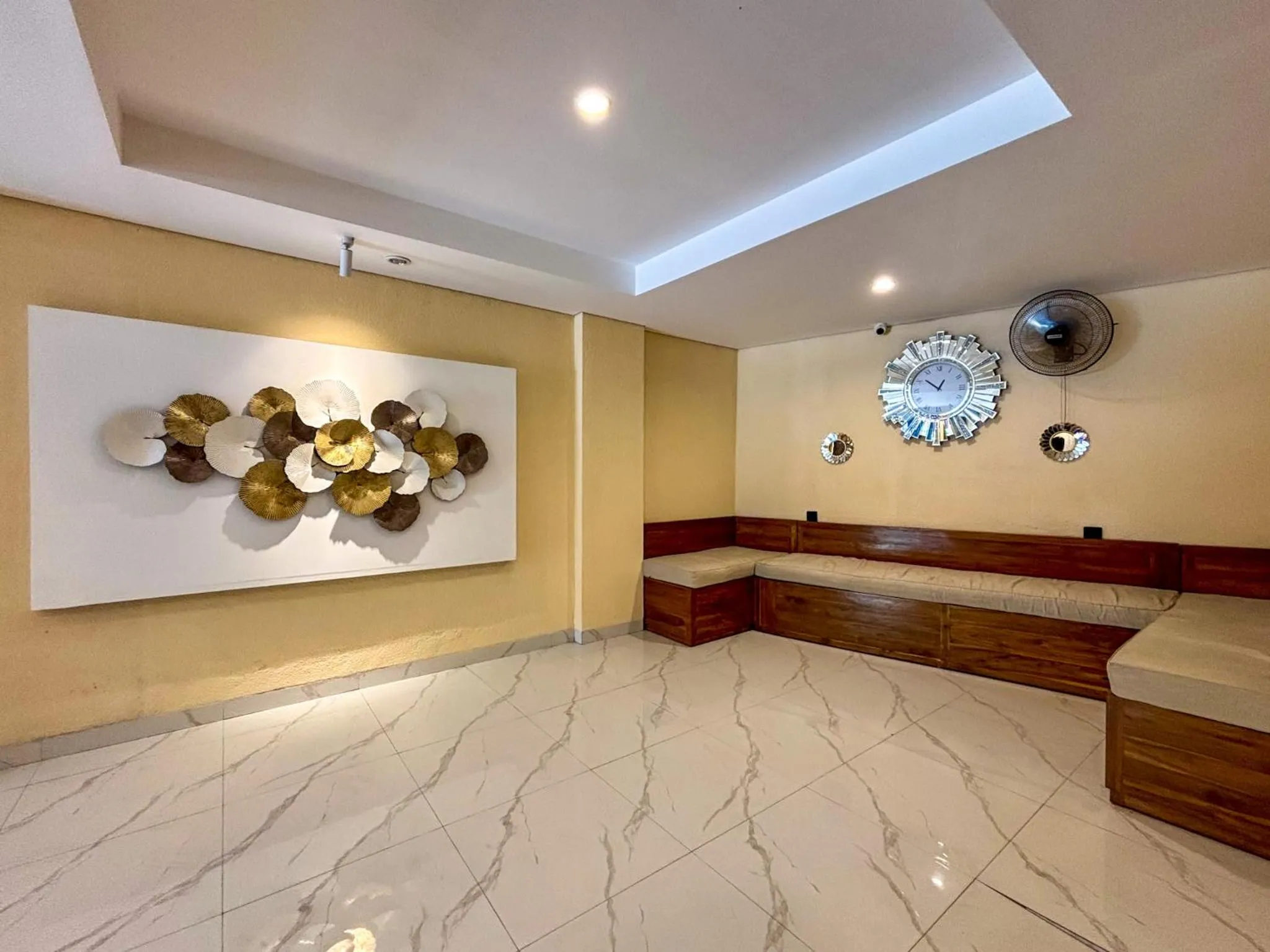 Lobby or reception in AB Hotel Kuta by AGATA