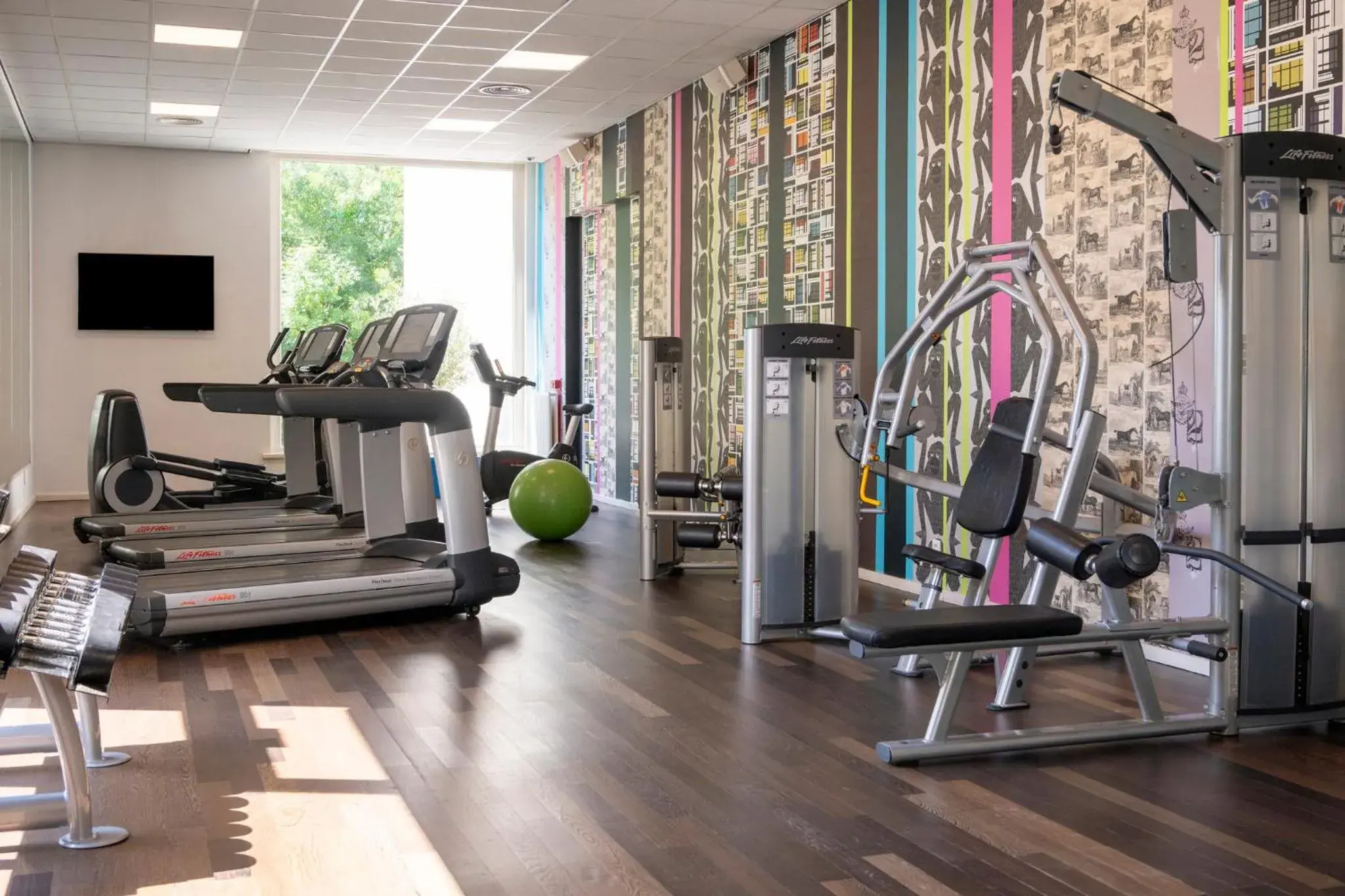 Fitness centre/facilities in Crowne Plaza Antwerpen by IHG Fitness centre/facilities in Crowne Plaza Antwerpen by IHG