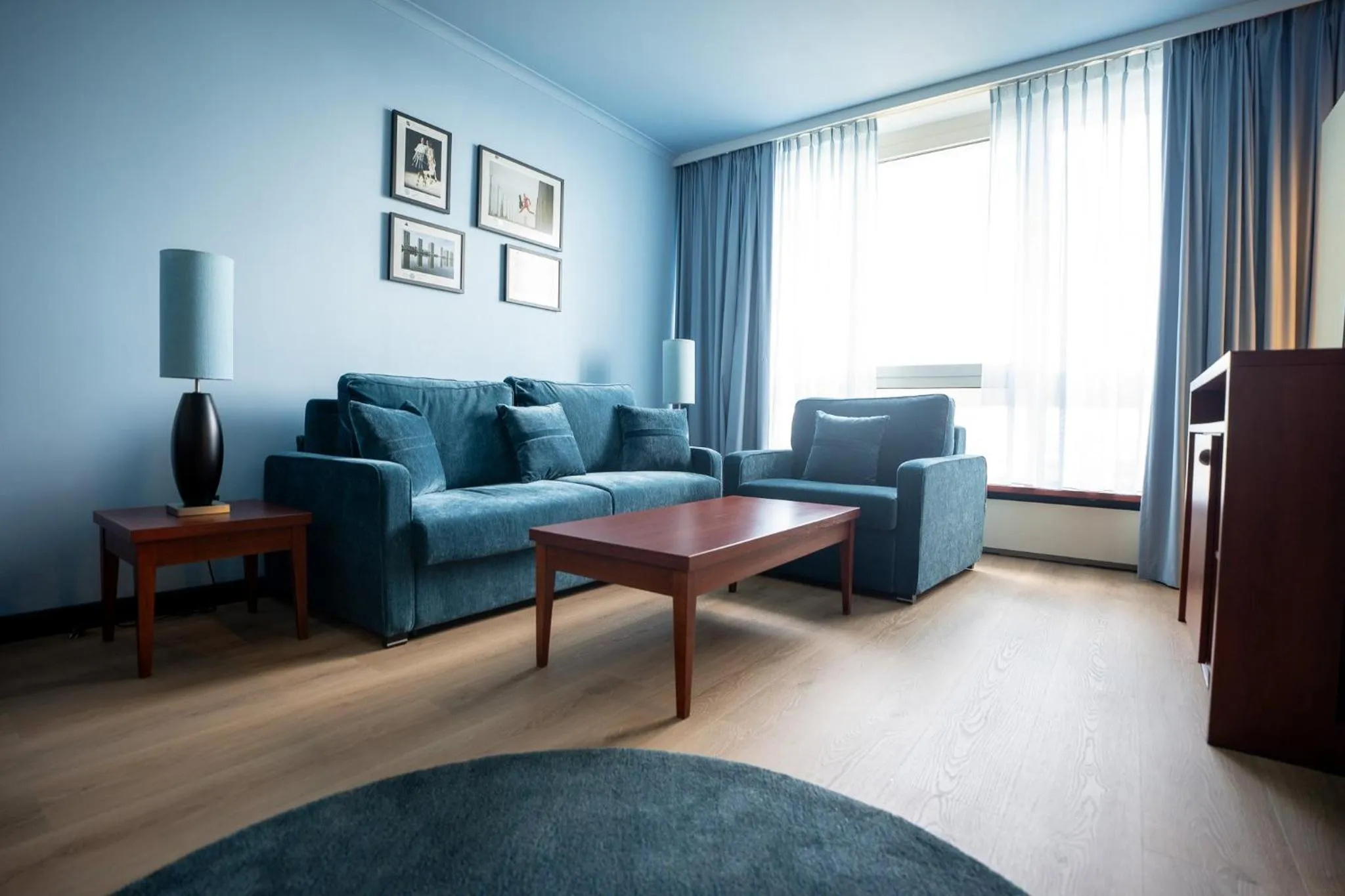 Photo of the whole room in Crowne Plaza Antwerpen by IHG