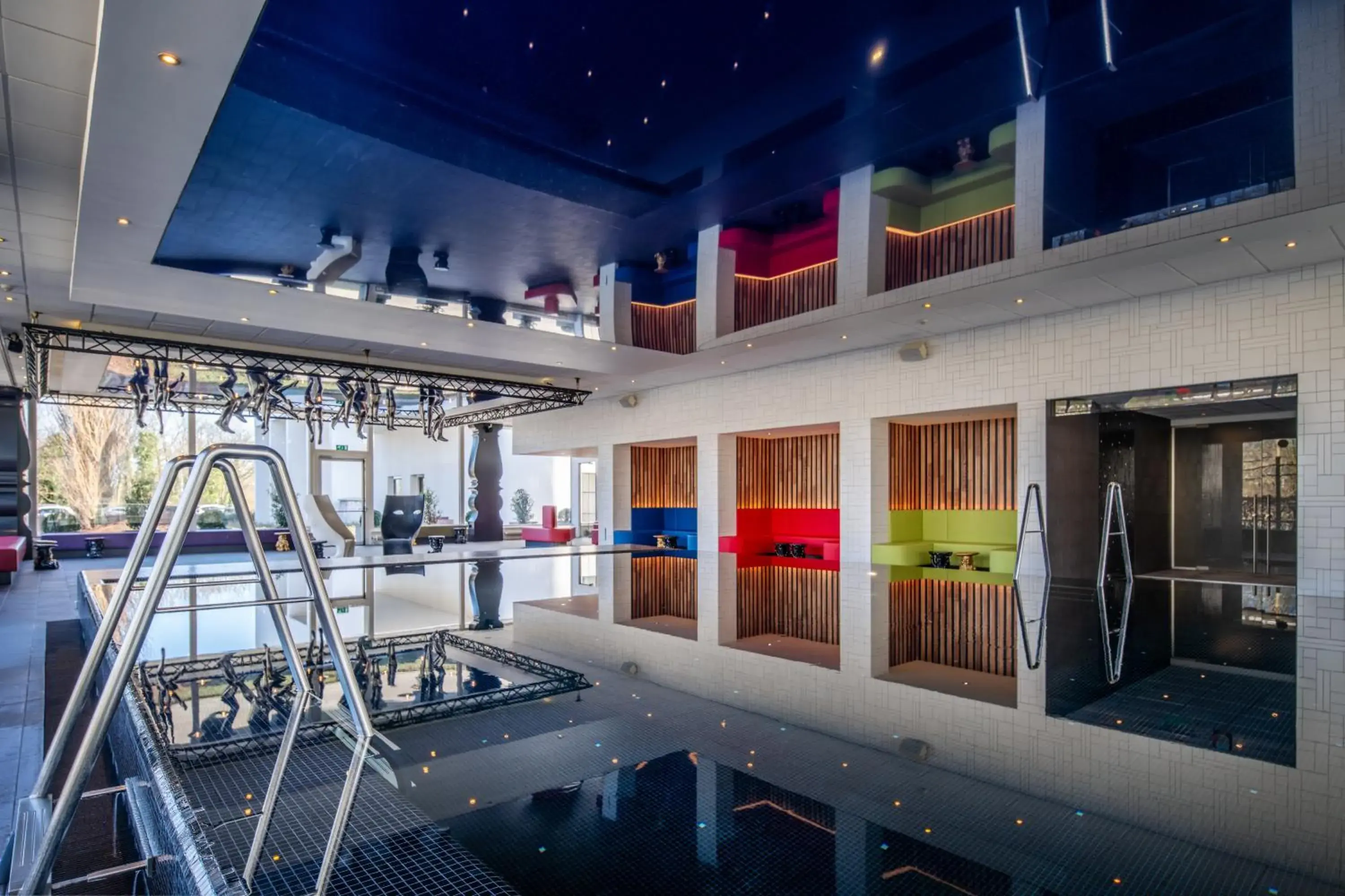 Swimming pool in Crowne Plaza Antwerpen by IHG Swimming pool in Crowne Plaza Antwerpen by IHG