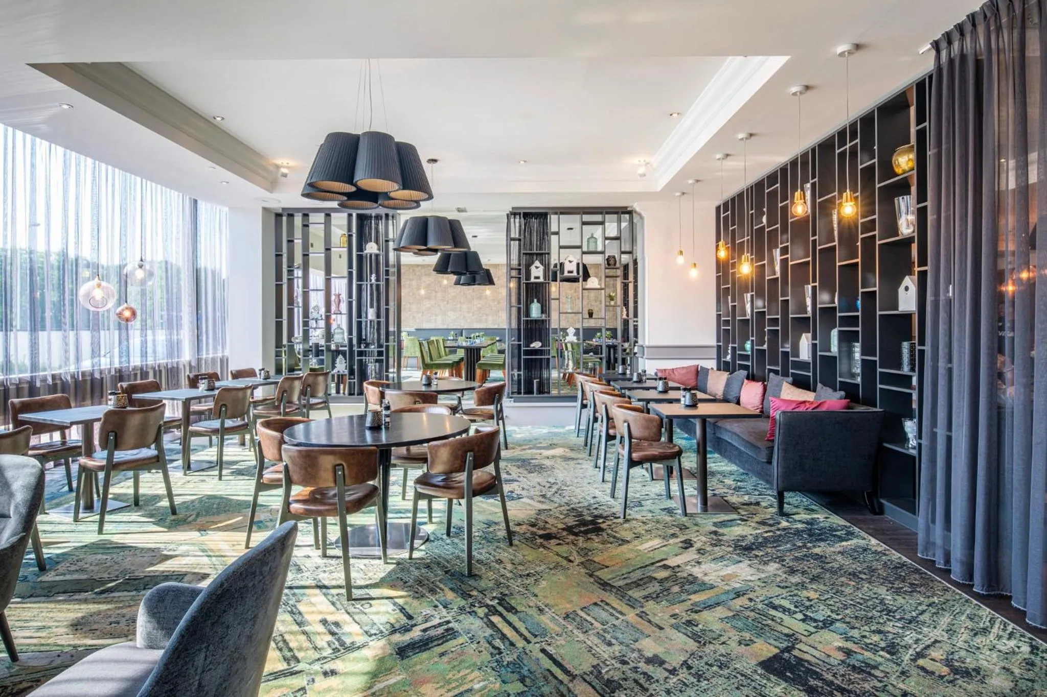 Restaurant/places to eat in Crowne Plaza Antwerpen by IHG