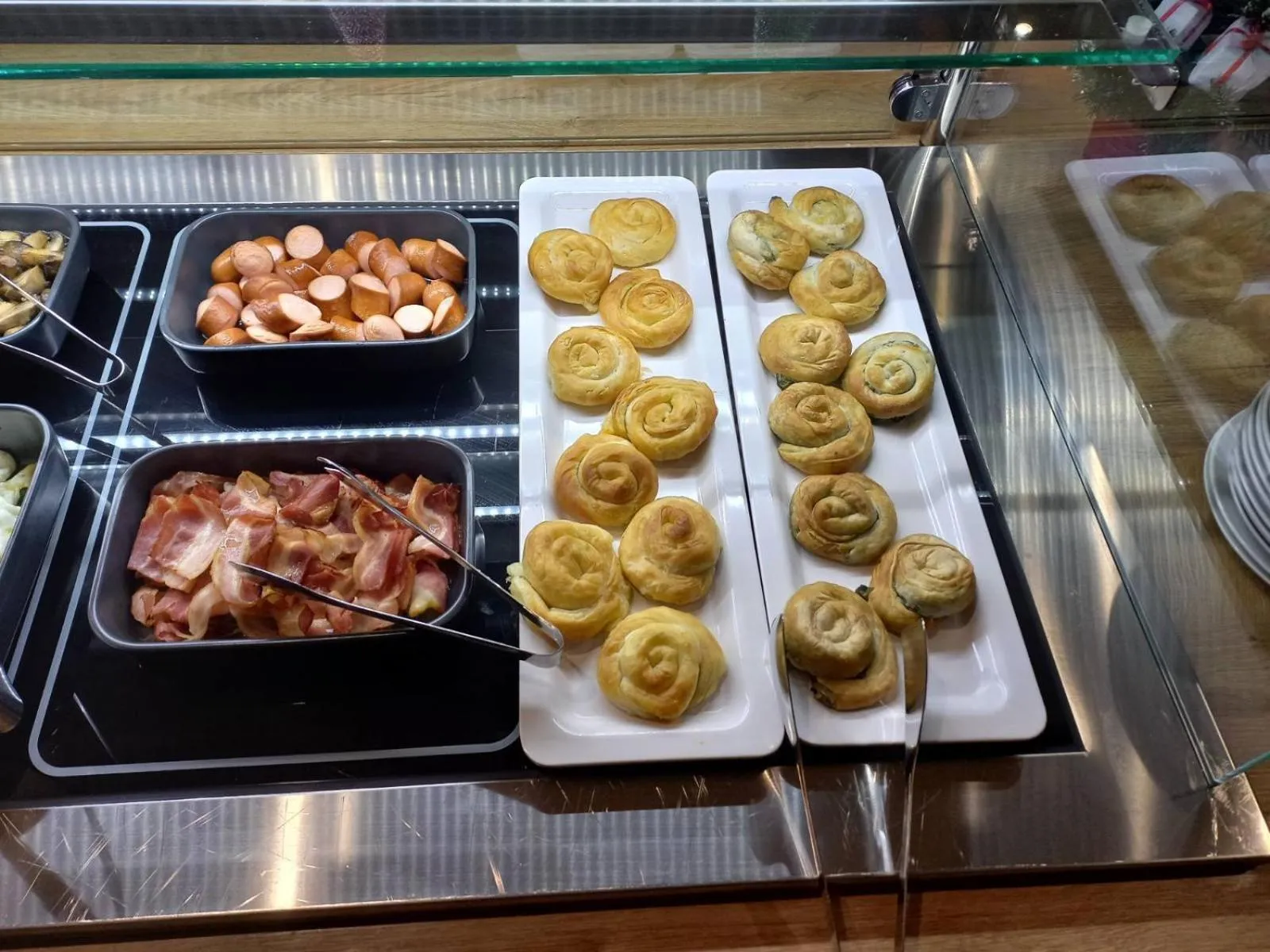 Restaurant/places to eat in Sofia Palace Hotel by HMG