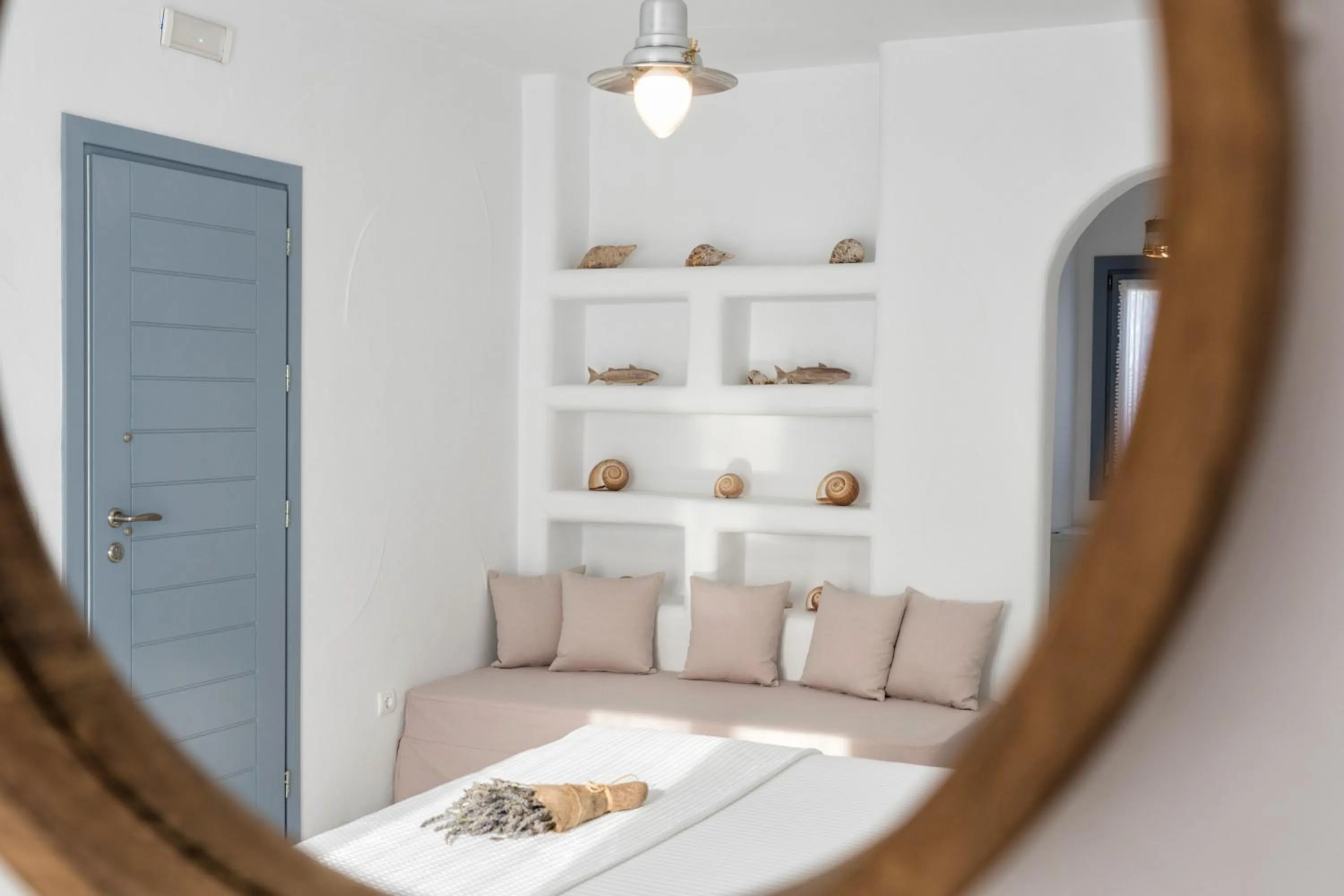 Seating area in Aegean Colors Koufonisia