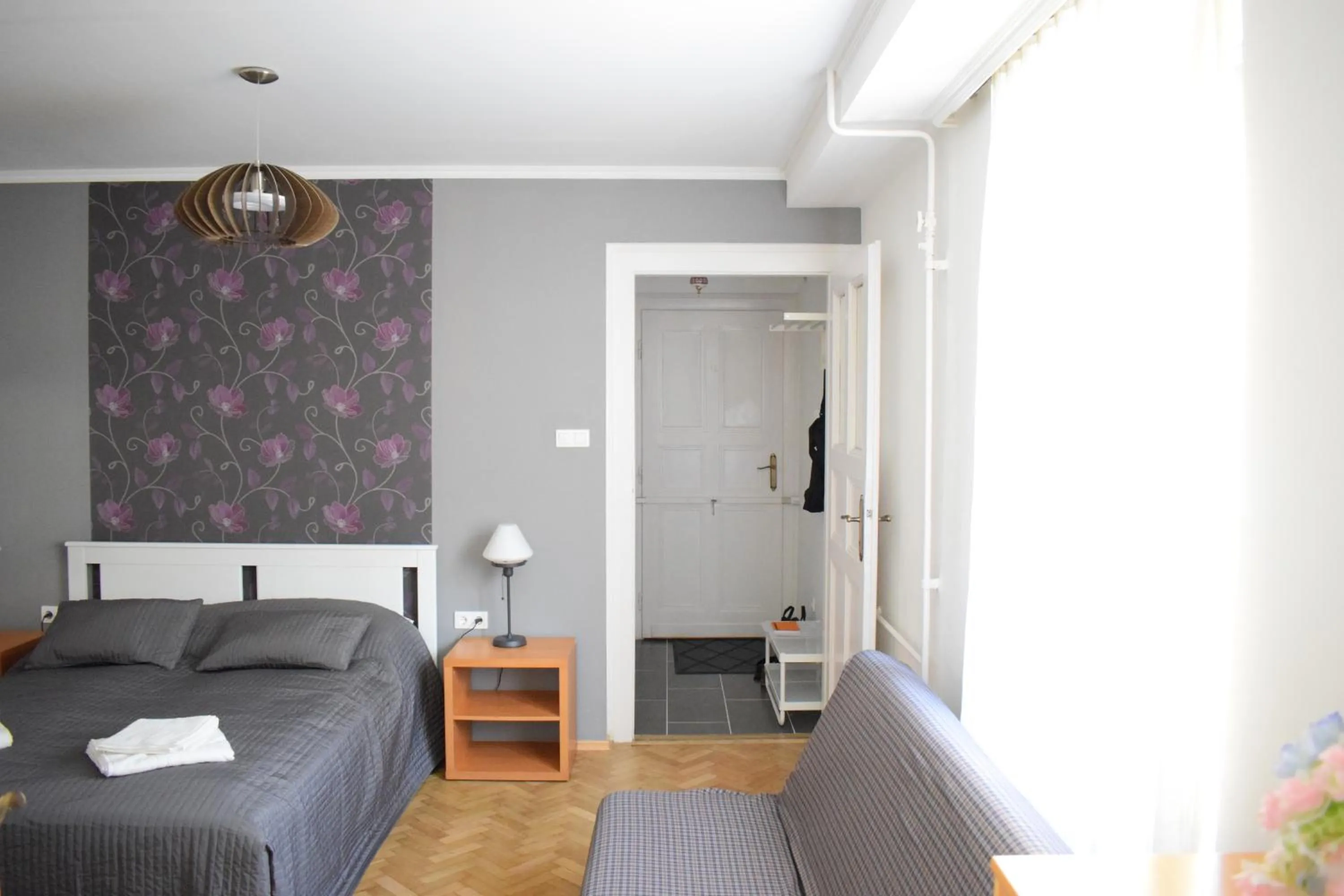 Bed in Diamond Astoria Apartments