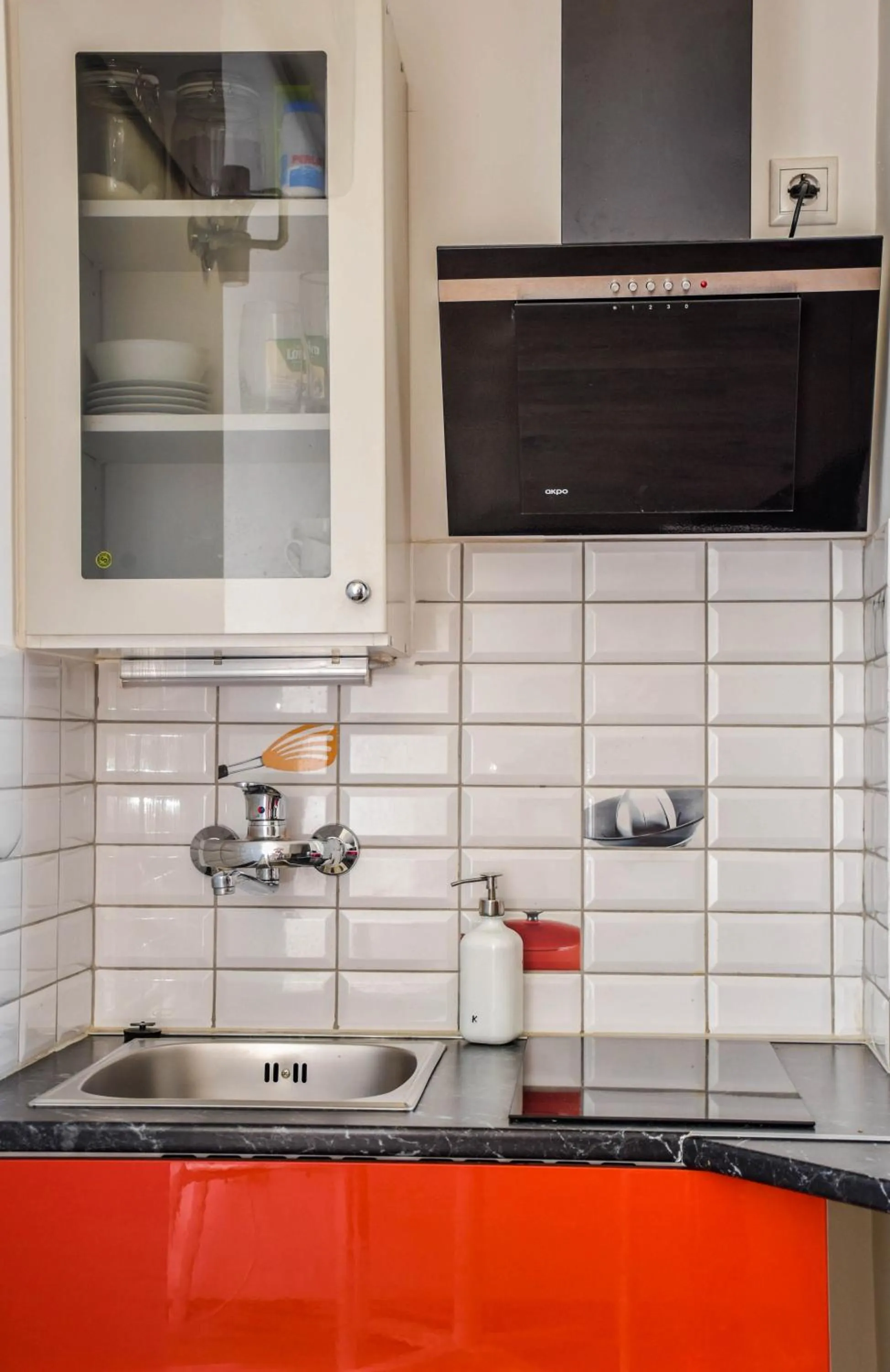 Diamond Astoria Apartments