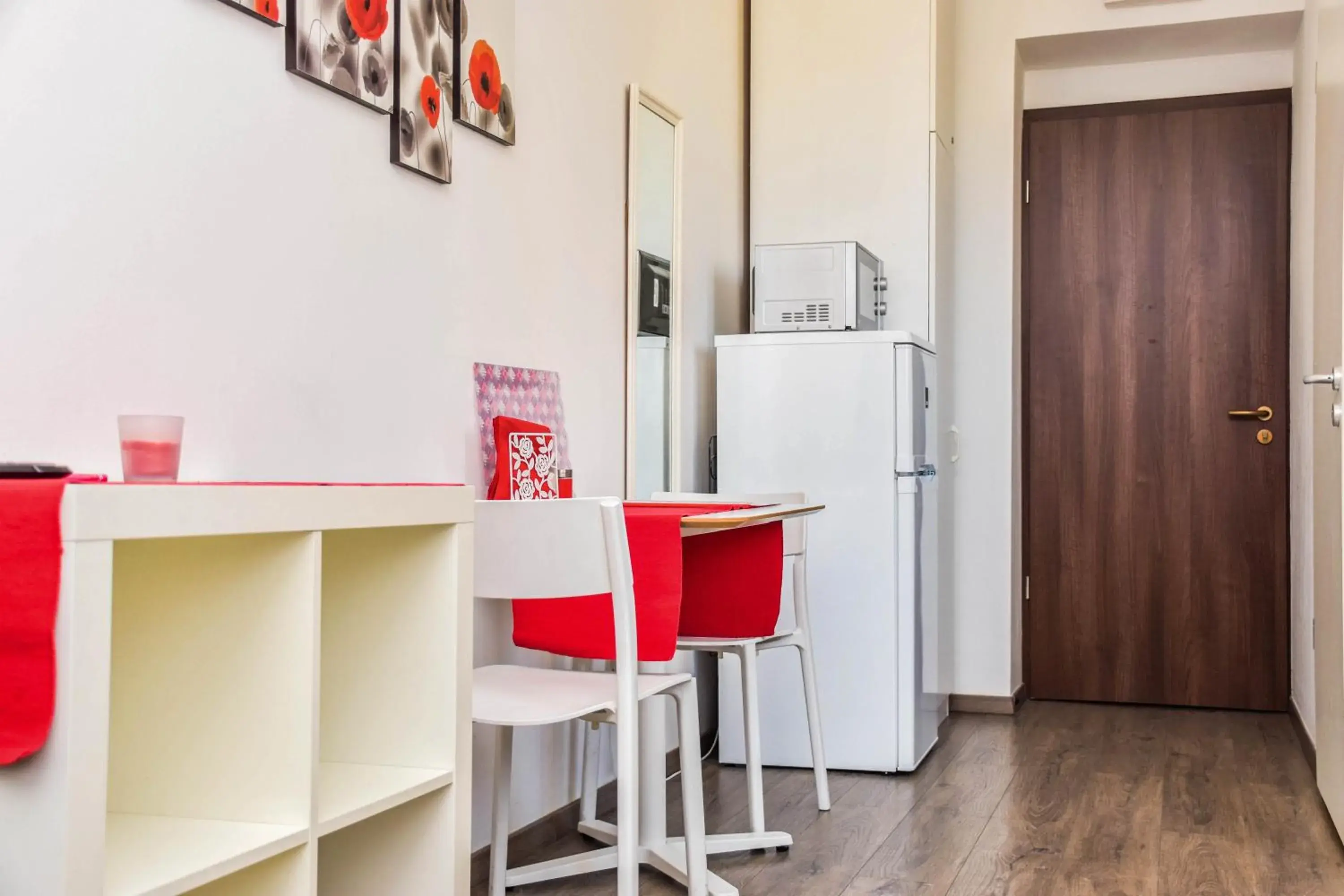 Deluxe Studio in Diamond Astoria Apartments Deluxe Studio in Diamond Astoria Apartments