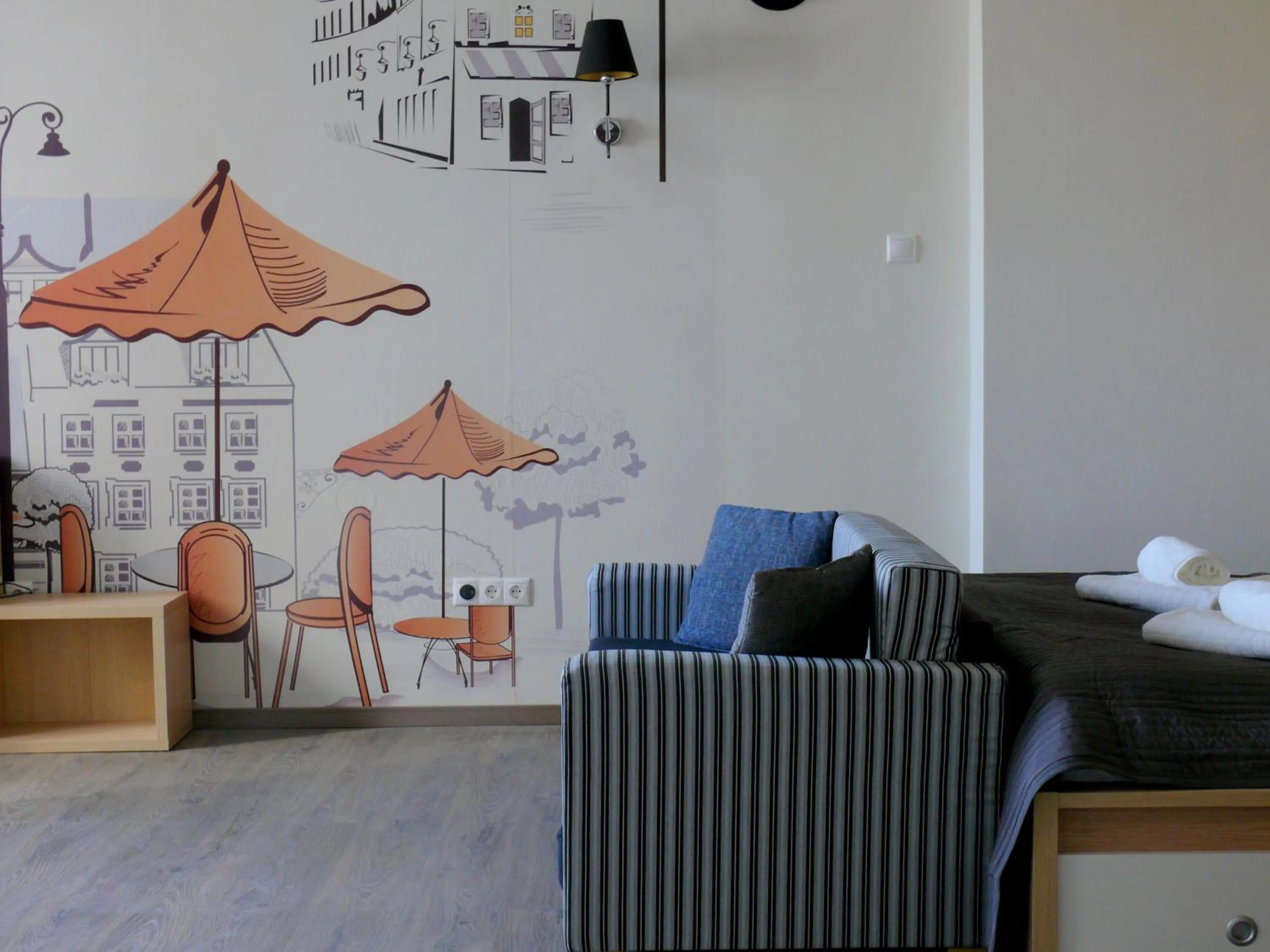 Diamond Astoria Apartments