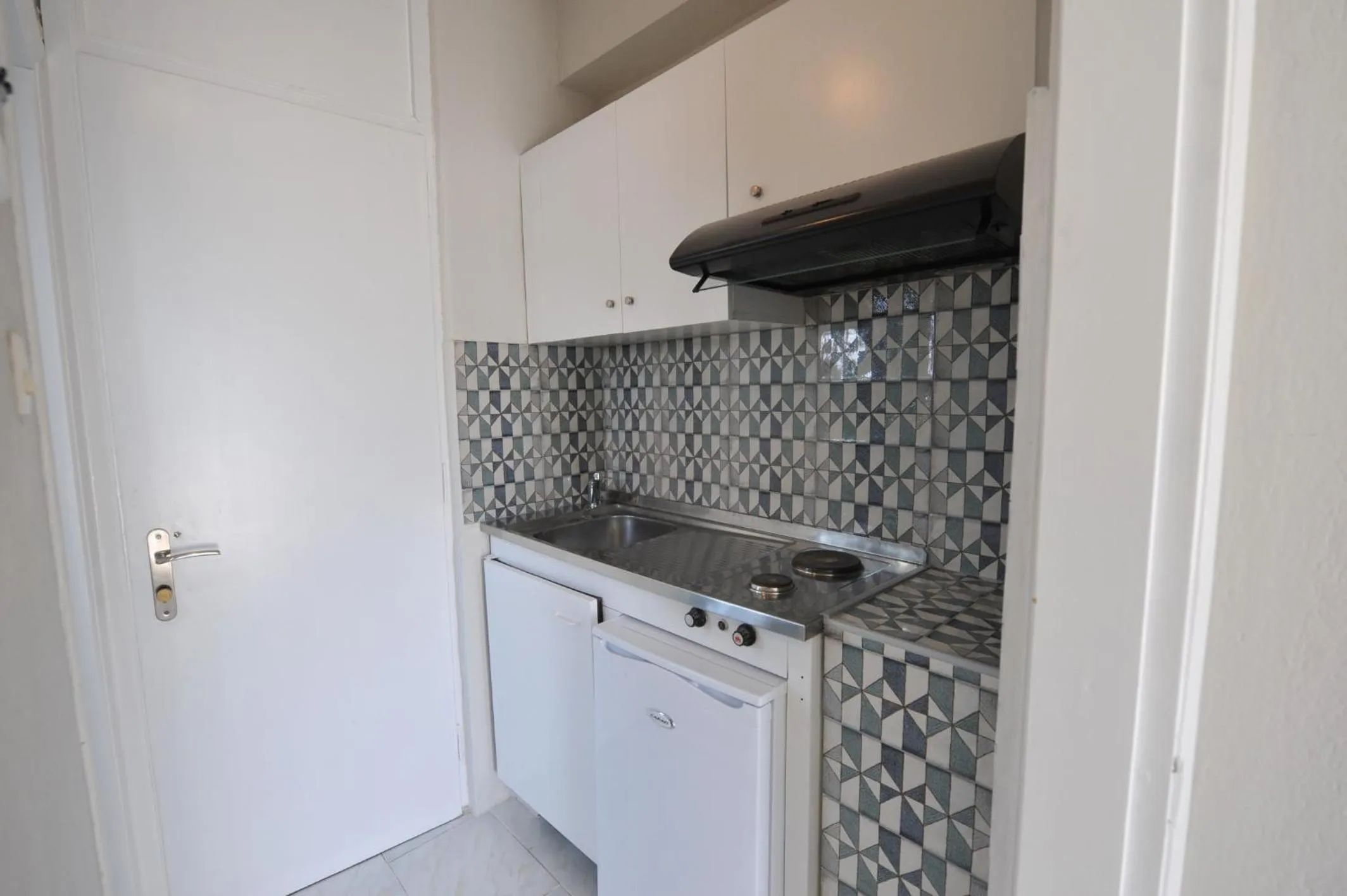 Kitchen or kitchenette in Dionisos Elia