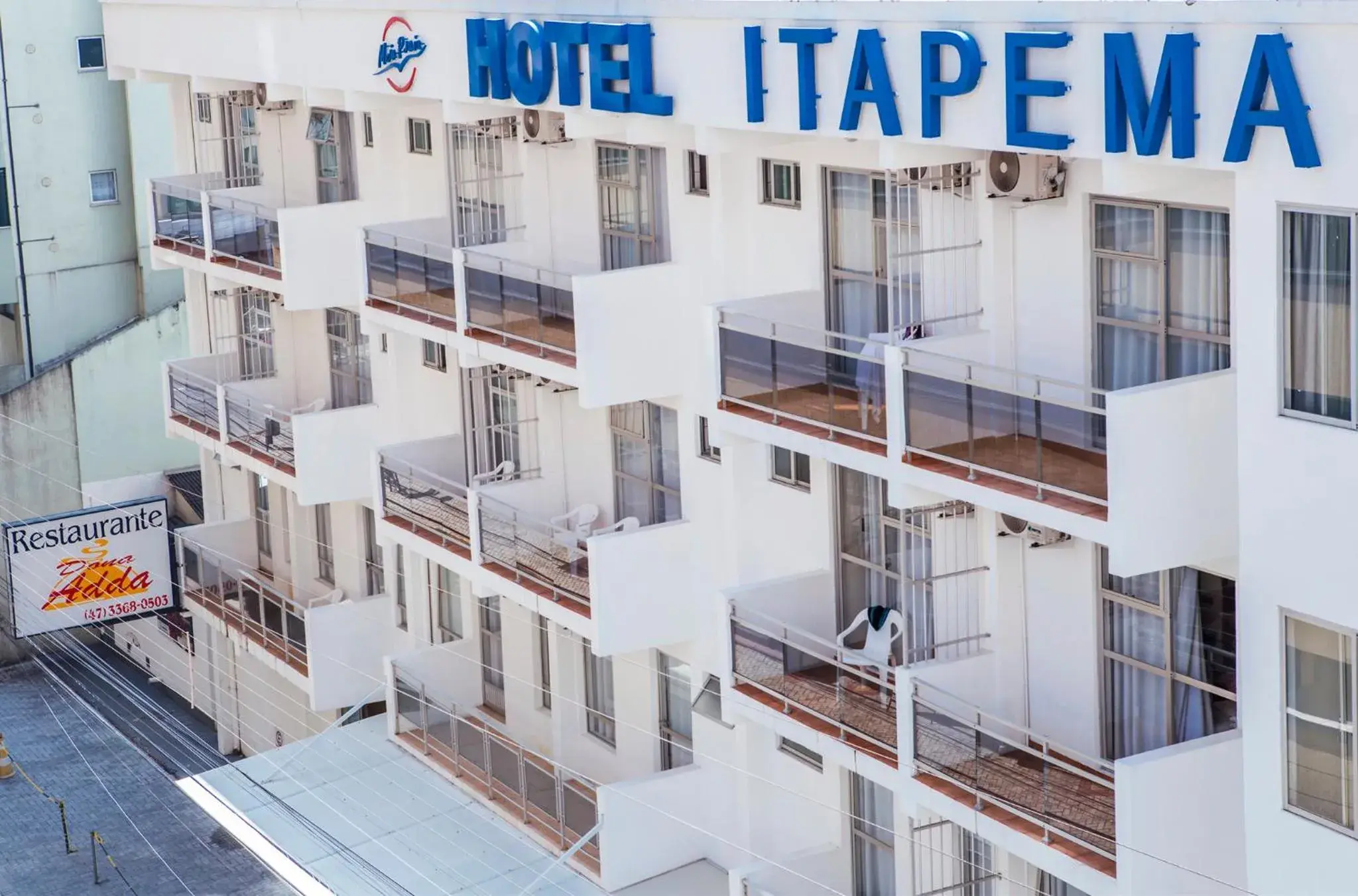 Facade/entrance in Hotel Itapema Meia Praia Facade/entrance in Hotel Itapema Meia Praia