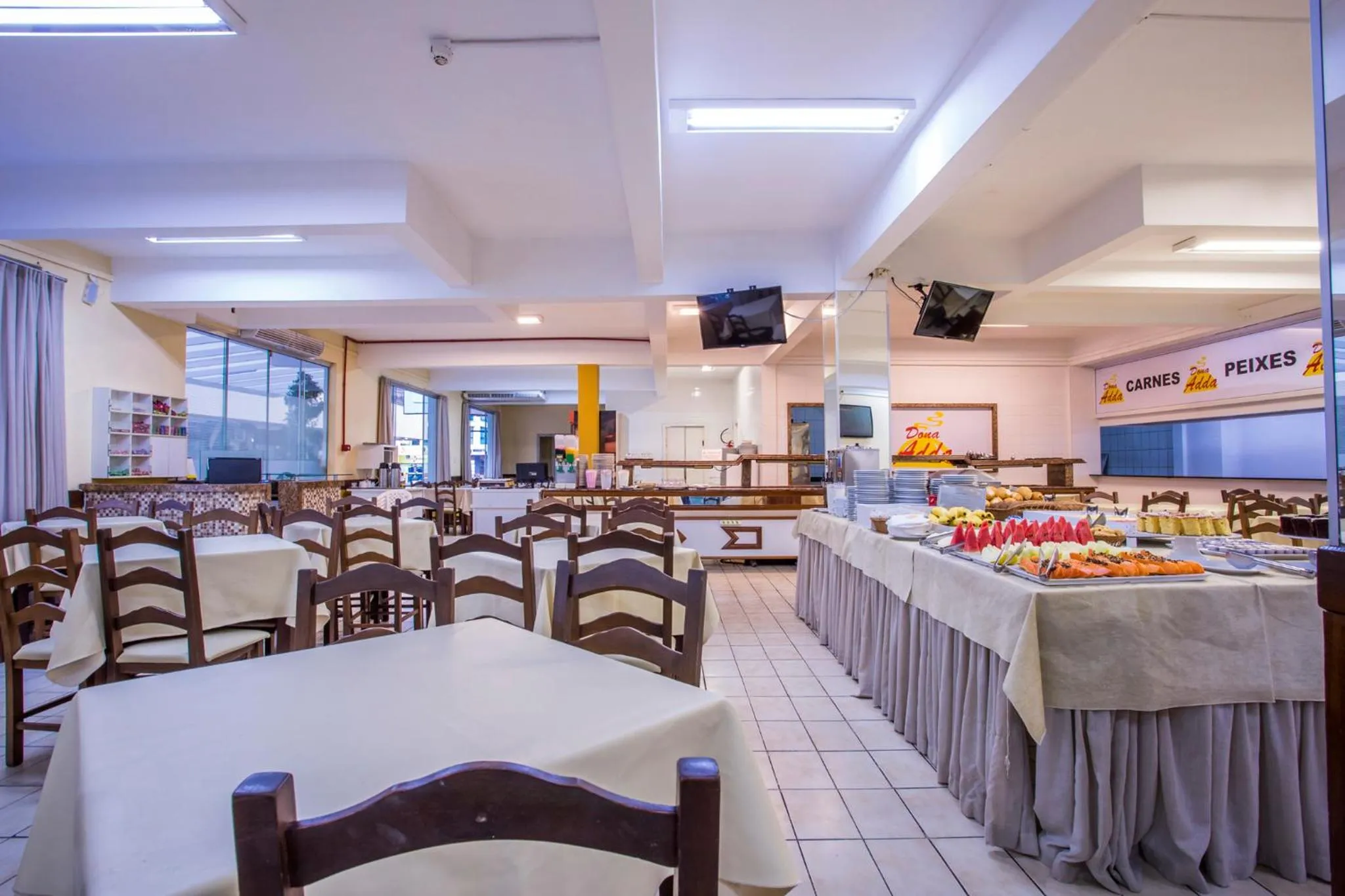 Breakfast in Hotel Itapema Meia Praia