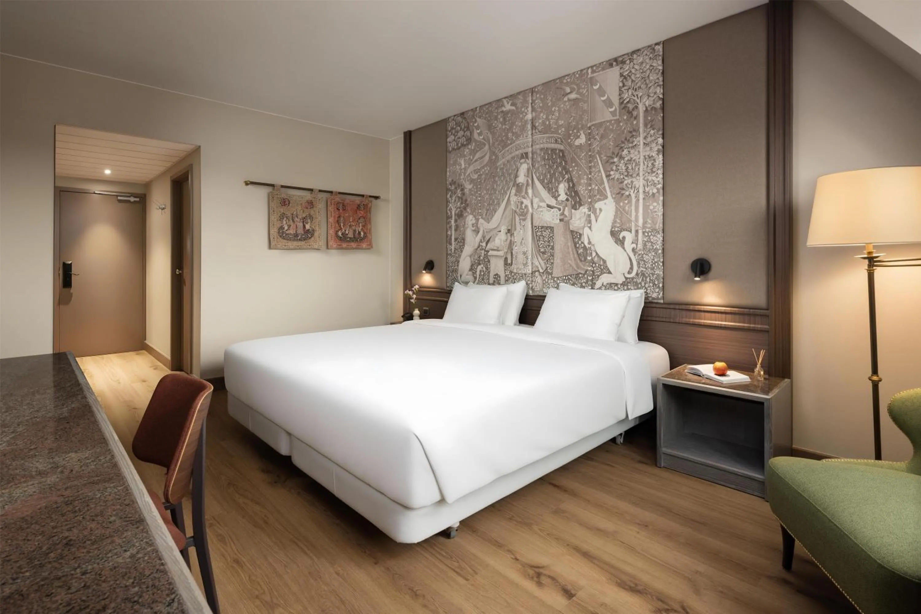 Bedroom, Bed in NH Brugge