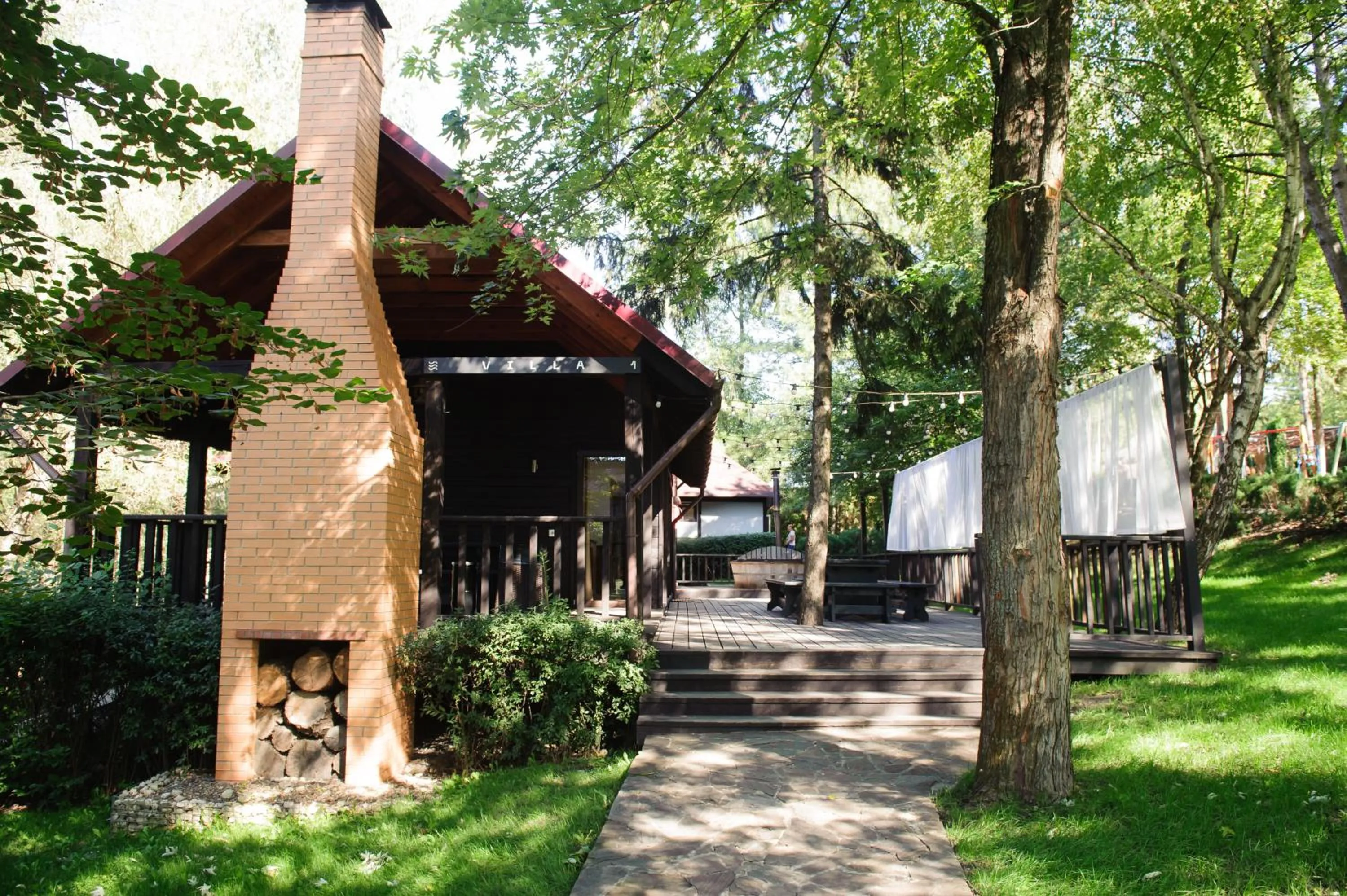 Tree House Relax Park