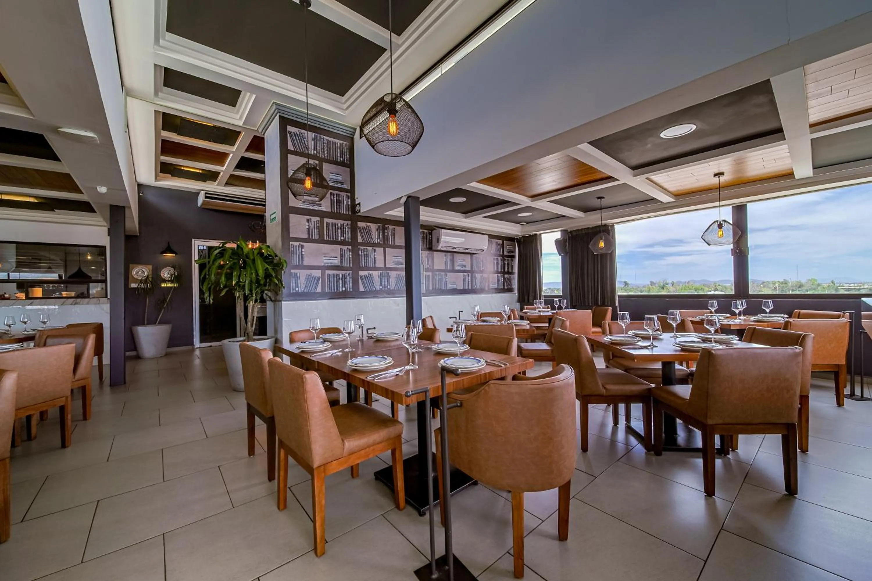 Restaurant/places to eat in Hotel Nuve Torreón