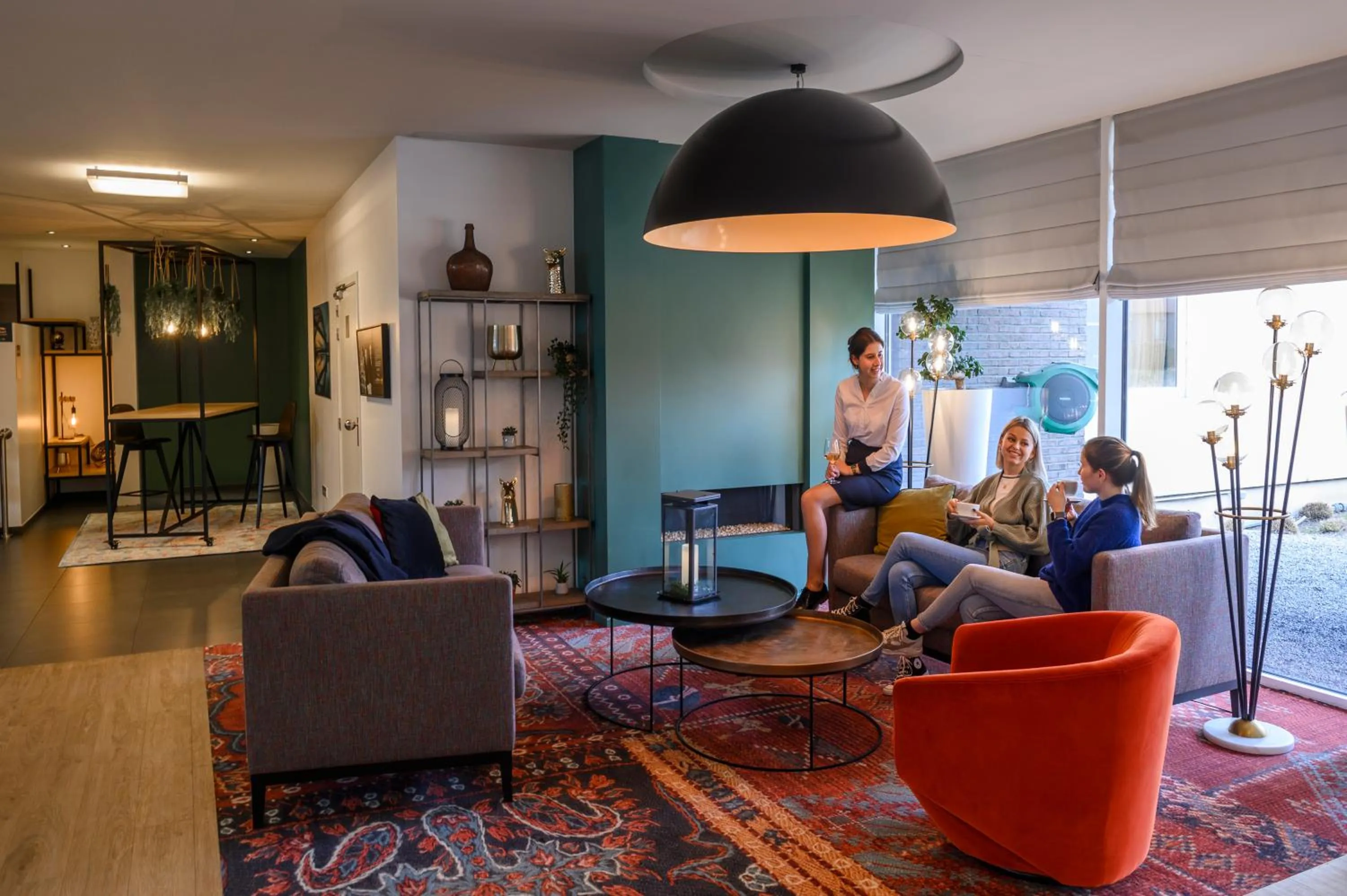 People in Novotel Antwerpen - Ekeren