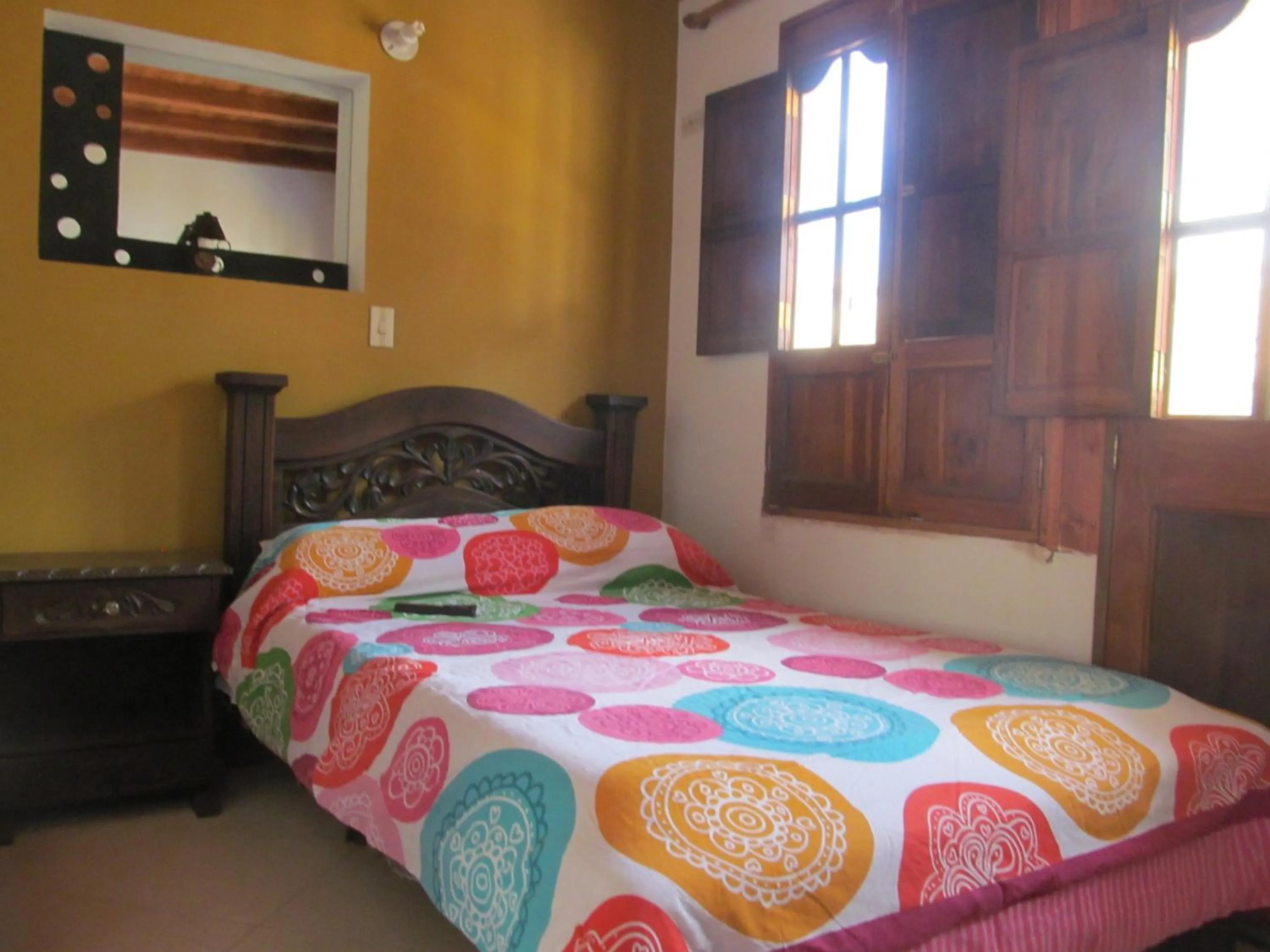 Photo of the whole room, Bed in La Posada Pyg