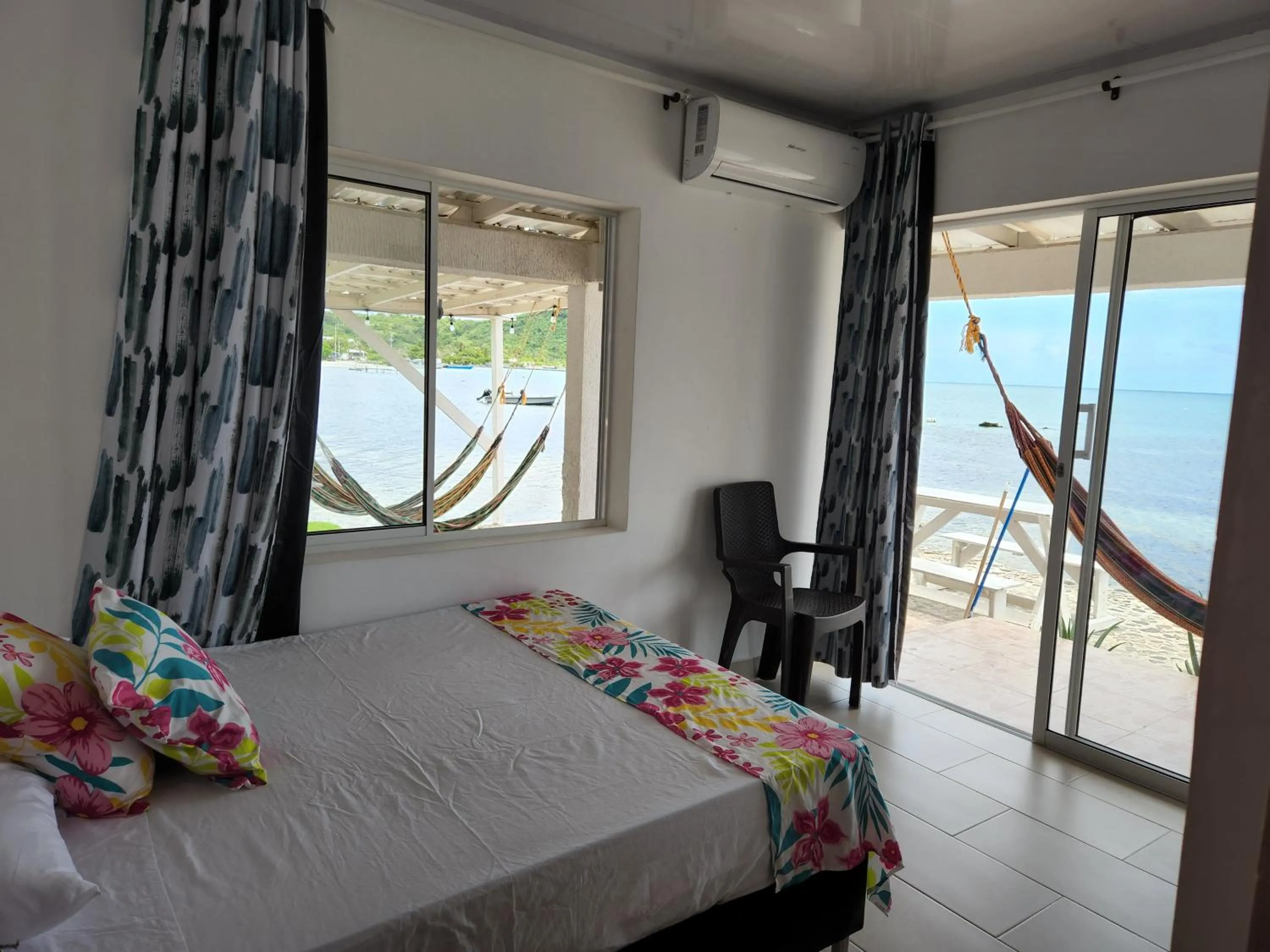 Bed in Posada Old Town Bay