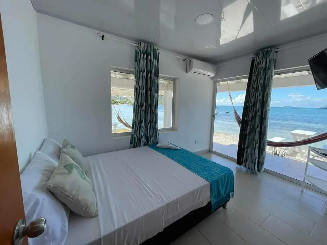 Double Room with Sea View with Bathroom - single occupancy in Posada Old Town Bay Double Room with Sea View with Bathroom - single occupancy in Posada Old Town Bay