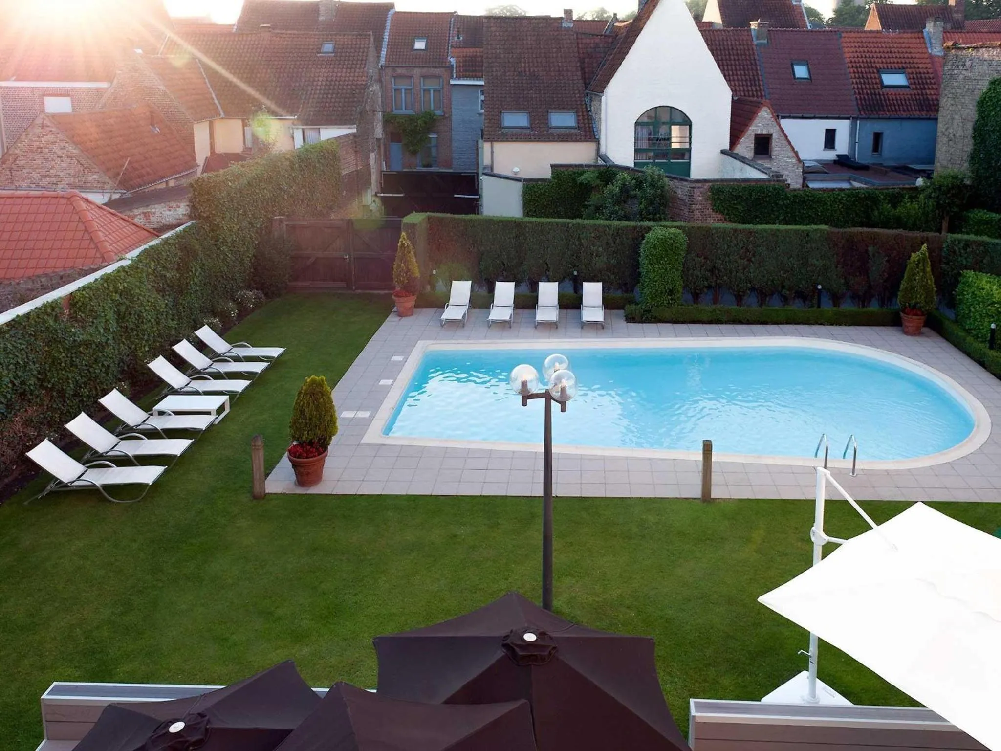 Pool view in Novotel Brugge Centrum