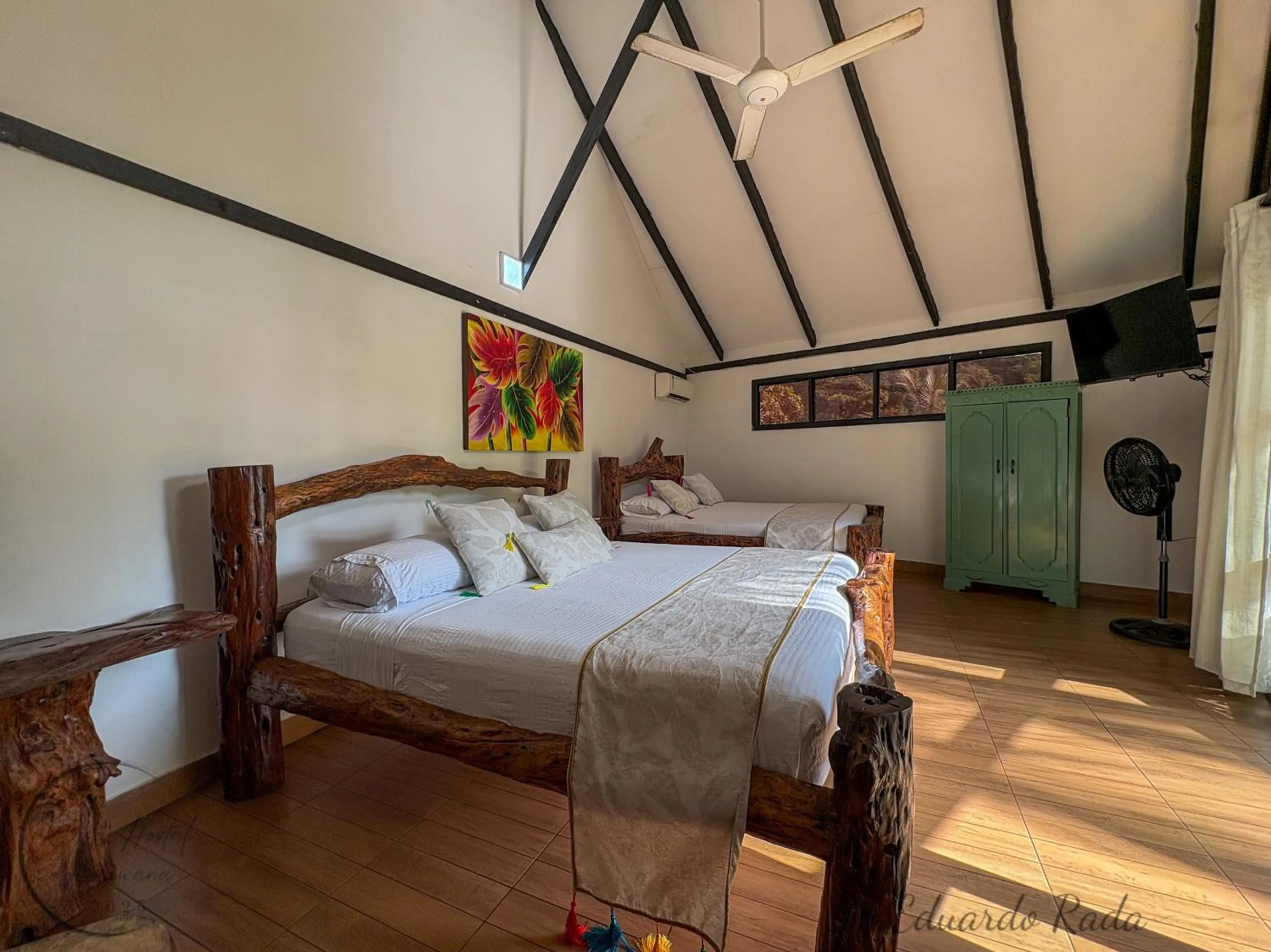 Family Room with Mountain View in Hostal Antawara Tayrona